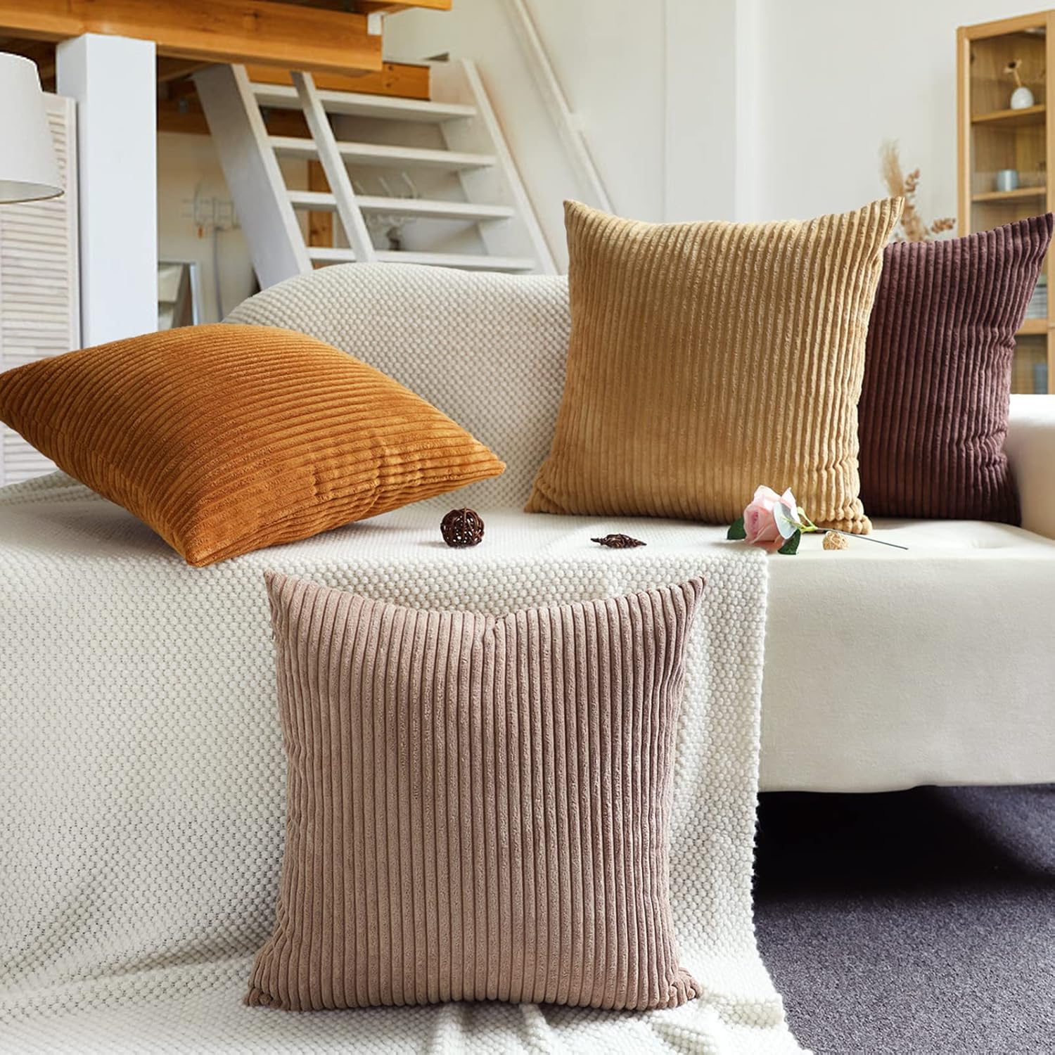 MEKAJUS Juego de 4 fundas de almohada decorativas de pana a rayas suaves, fundas de cojín cuadradas sólidas para decoración del hogar, sala de