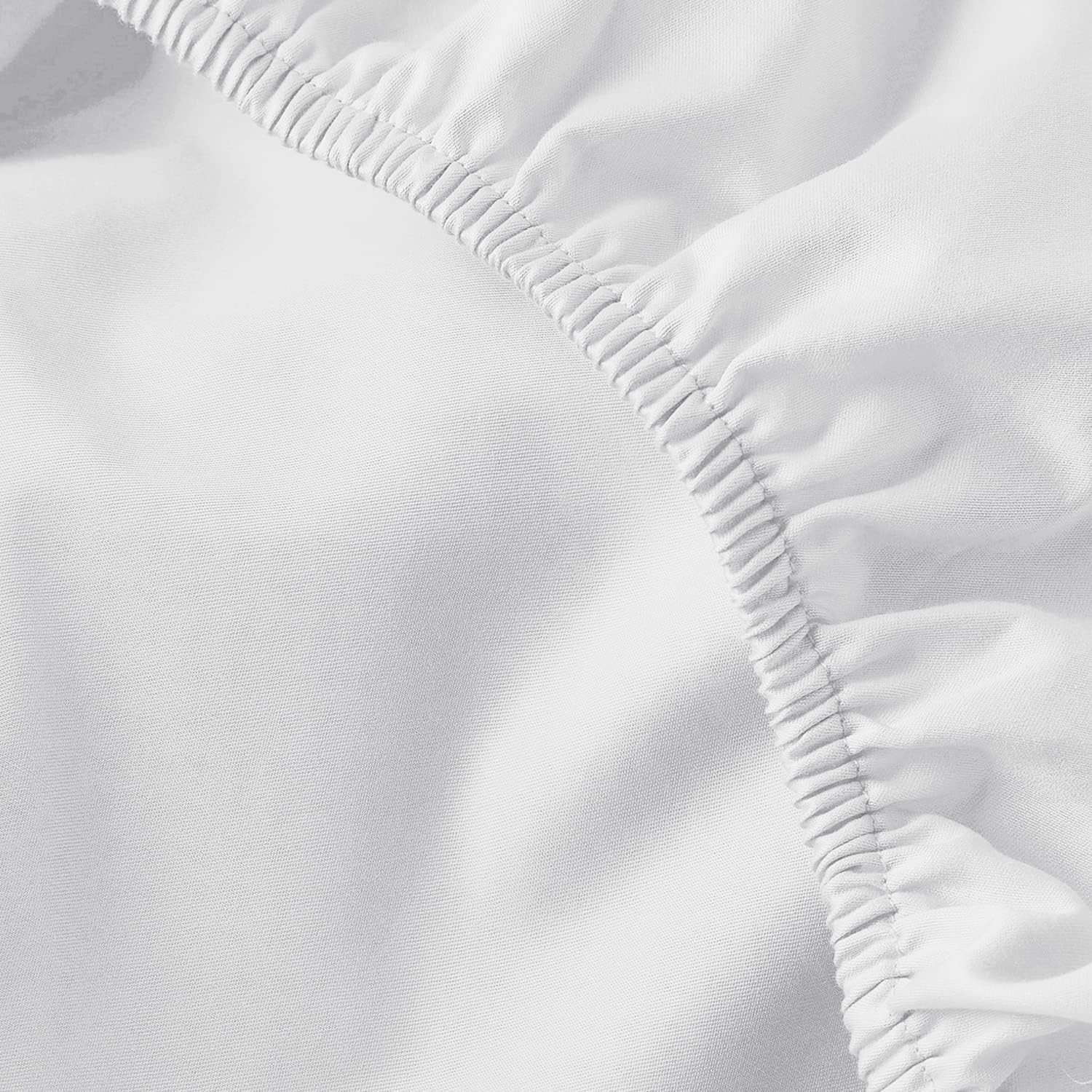 Boston Linen Co. Sábana bajera de microfibra de alta calidad de 1800 hilos, resistente al encogimiento y a la decoloración hasta 15 pulgadas, sábana