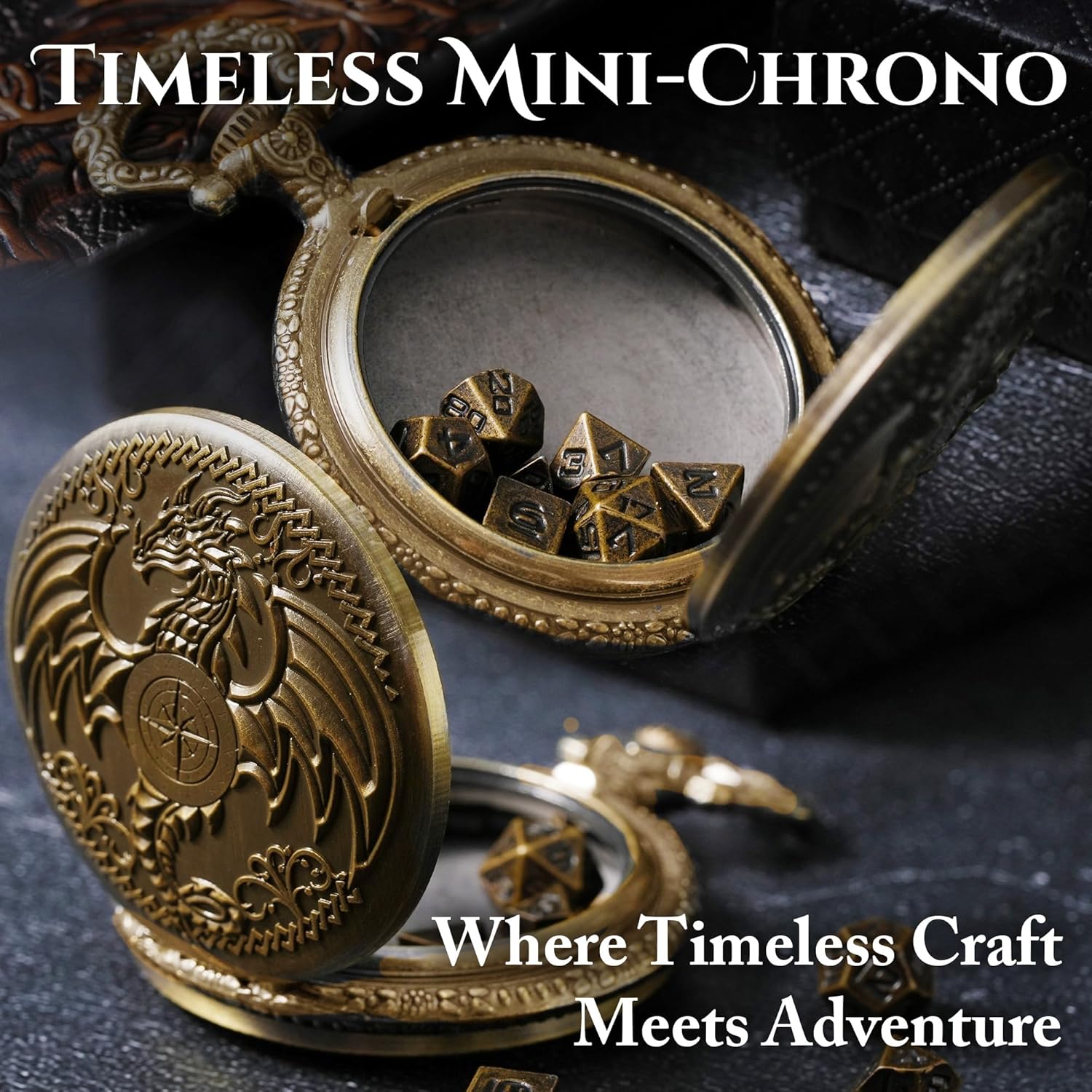 Juego de dados DND de micrometal MiniChrono’s Tiny, Mini Dice in a Dragon-Grabado Pocket Watch Case  Accesorio portátil de Calabozos y Dragones