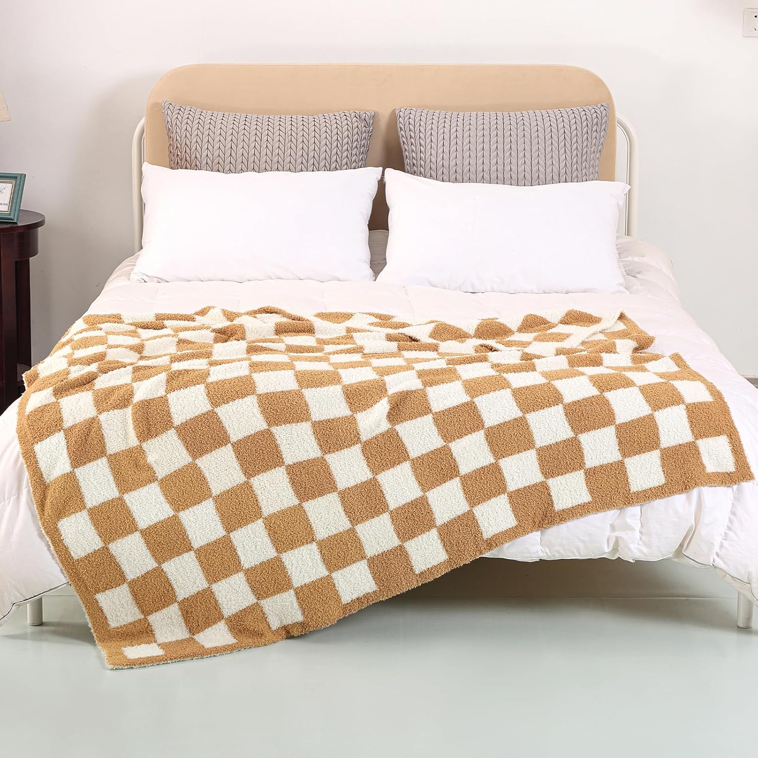 Manta a cuadros súper suave, manta de felpa ligera de vellón para sofá y sofá, manta reversible de lujo mullida de punto a cuadros, color camel, 50