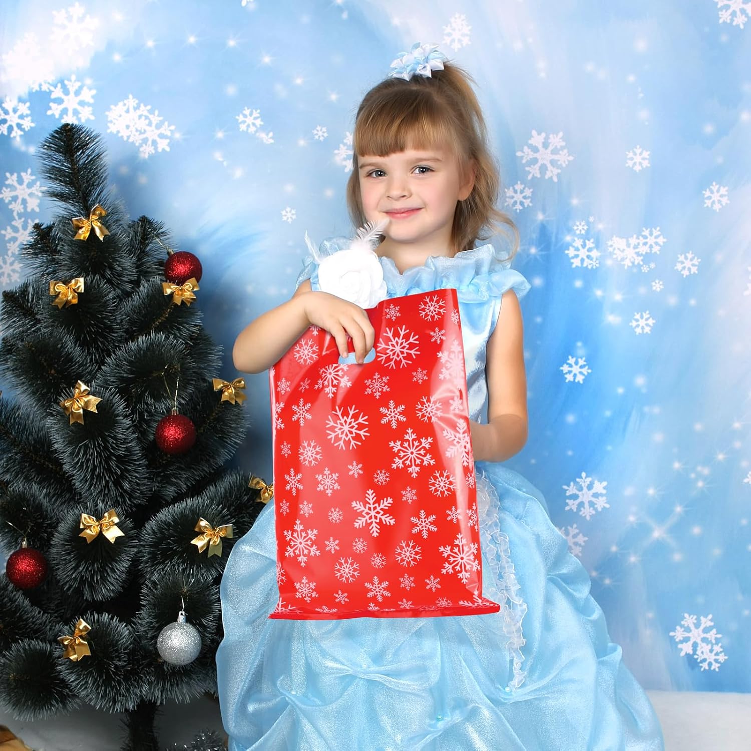 MIMIND 150 bolsas de plástico para mercancías de invierno de copos de nieve de 12 x 15 pulgadas, bolsas de regalo reutilizables con asas, bolsas de
