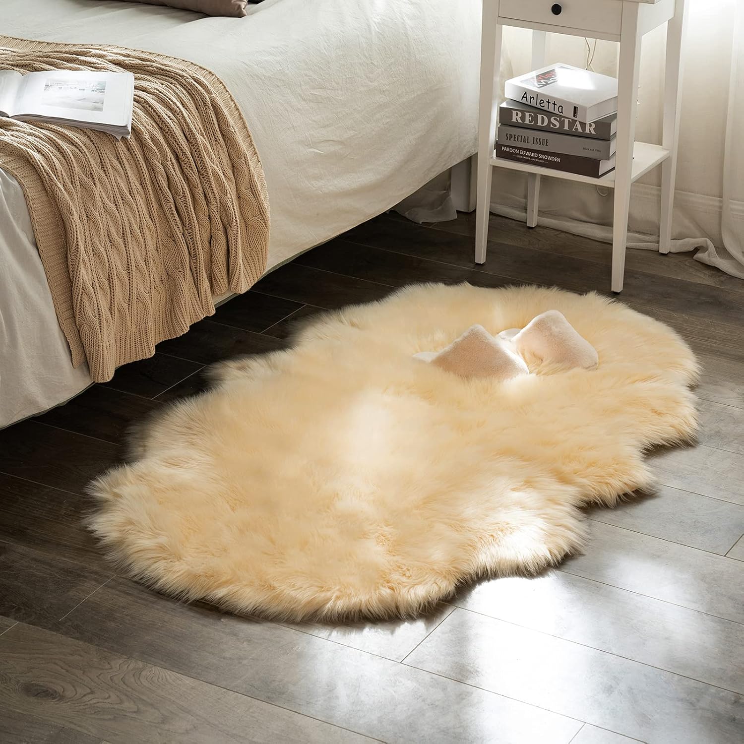 MIULEE – Tapete de pelo sintético de oveja, decorativo, supersuave, mullido, para poner al lado de la cama, sofá, suelo y habitación del bebé, 3 x 5