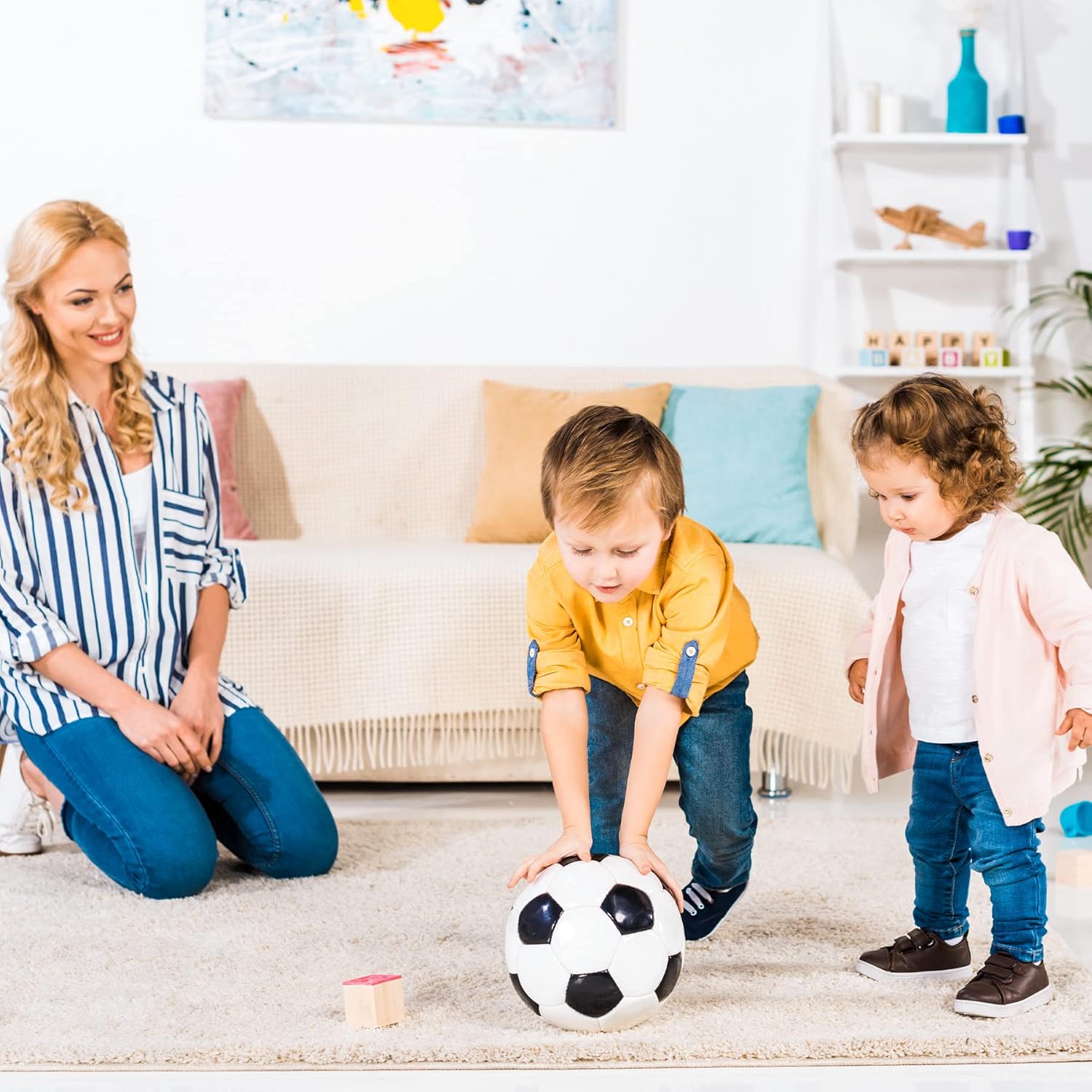 ZOOJOY Balón de fútbol clásico tamaño 3 y tamaño del artículo 3, paquete de pelota de fútbol monstruo, regalo de fútbol para niñas pequeñas con
