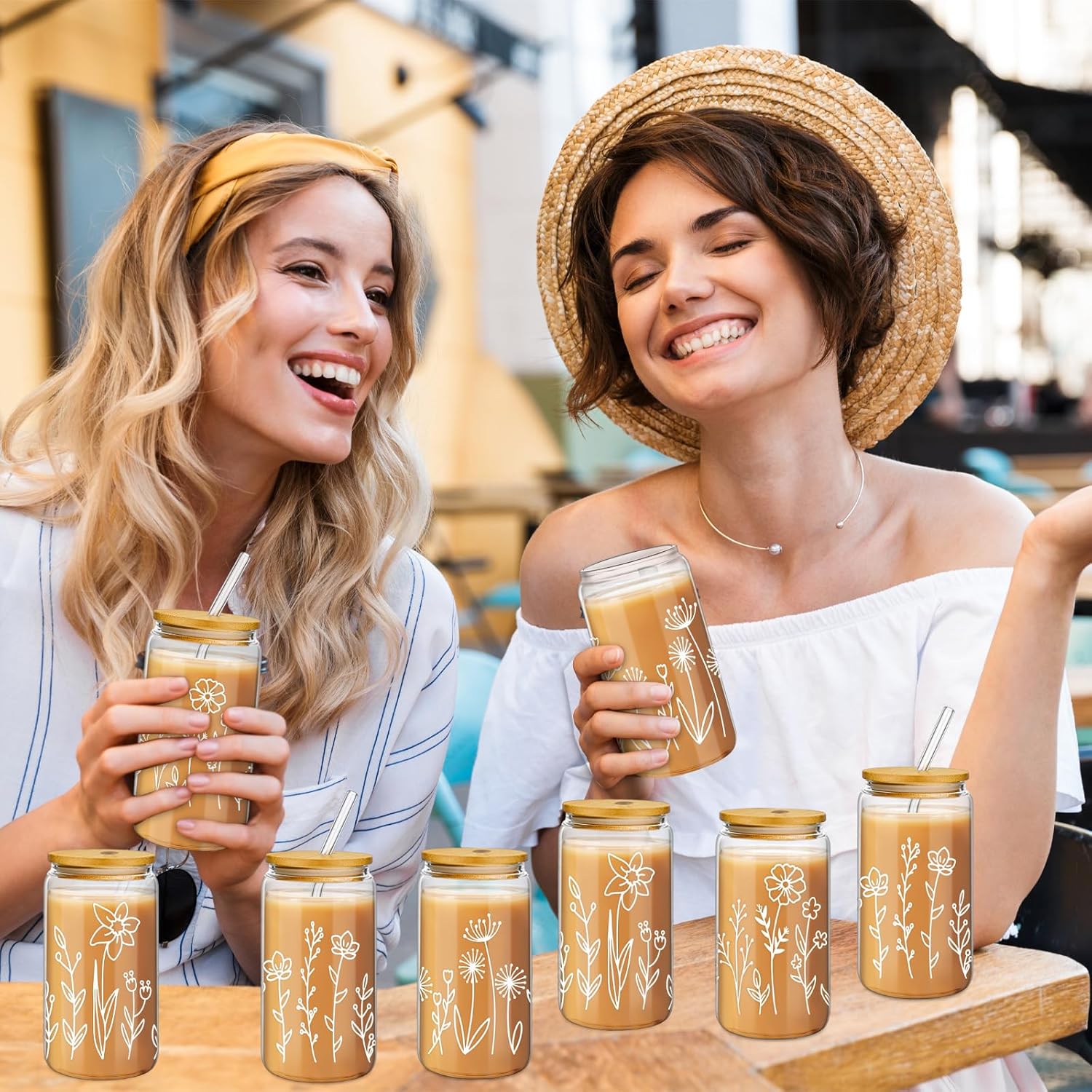 Mumufy Paquete de 8 vasos de cristal para mujer, taza de dama de honor, taza de café helado estética de 16 onzas con tapa de bambú y pajita, regalo