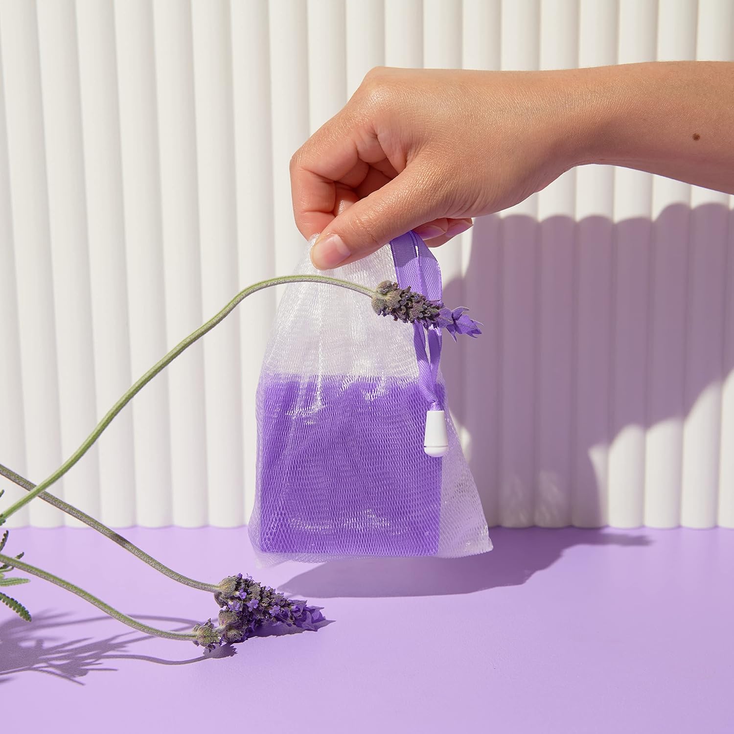 FIVONA Yoni – Juego de 3 barras de jabón a base de hierbas para un lavado íntimo femenino suave y todo el cuerpo, totalmente natural, hecho a mano,