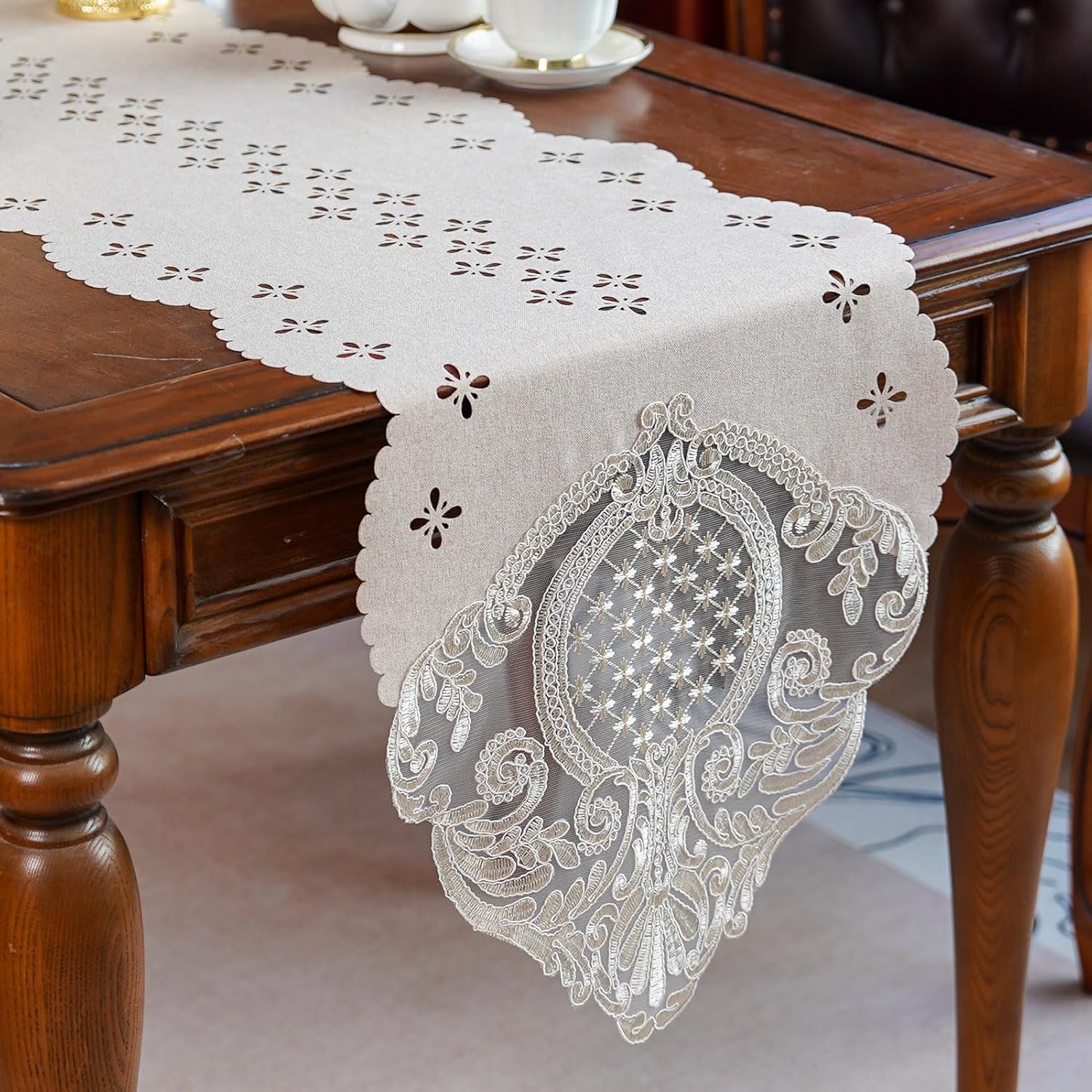 ARTABLE Camino de mesa de encaje con bordado de cuerda, bufanda de tocador retro con patrón clásico, flores, tela natural, mesa de café, vintage,