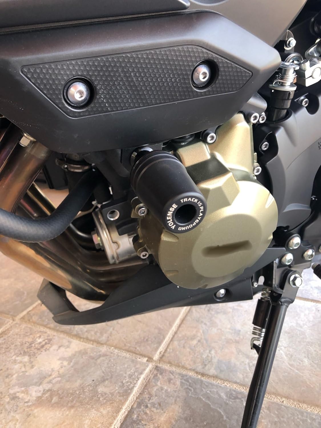 Motorcycle CNC Falling Protection Frame Slider Fairing Guard Anti Crash Pad Protector for XJ6 XJ6N XJ6N Falling Protector (Color  Black)