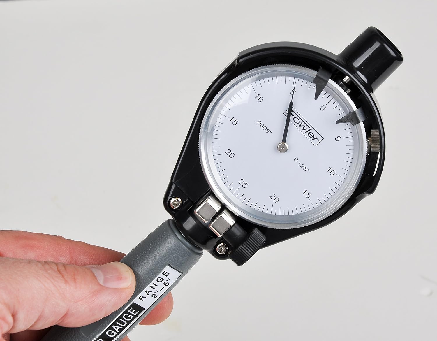 Fowler 52-215-006-1, Juego de micrómetros exteriores con rango de medición de 0 a 6 pulgadas y 52-646-300-0, calibre de diámetro del dial del