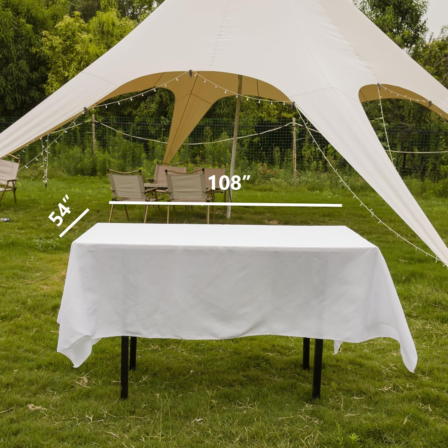 Paquete de 4 manteles de plástico blanco  manteles desechables de 108 x 54 pulgadas para barbacoas, fiestas, cenas finas, bodas, eventos al aire