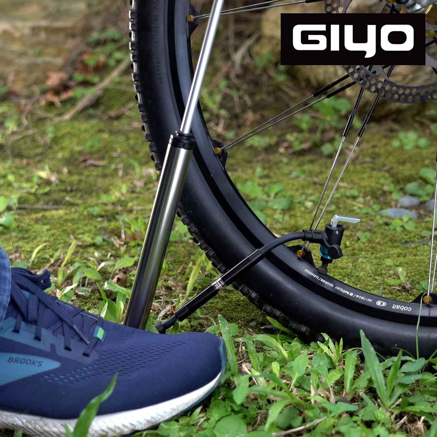 GIYO GM741 – Bomba de bicicleta de alta precisión con medidor  Bomba de piso portátil, duradera y ligera para bicicletas de montaña y carretera, 140