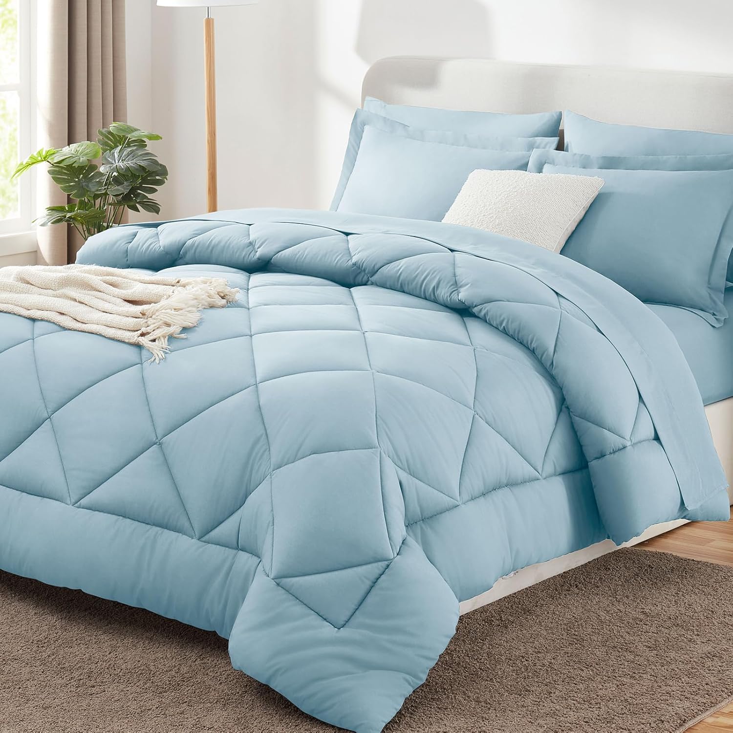 CozyLux Juego de edredón matrimonial con sábanas de 7 piezas, ropa de cama en una bolsa, color azul claro, para todas las estaciones, con edredón,