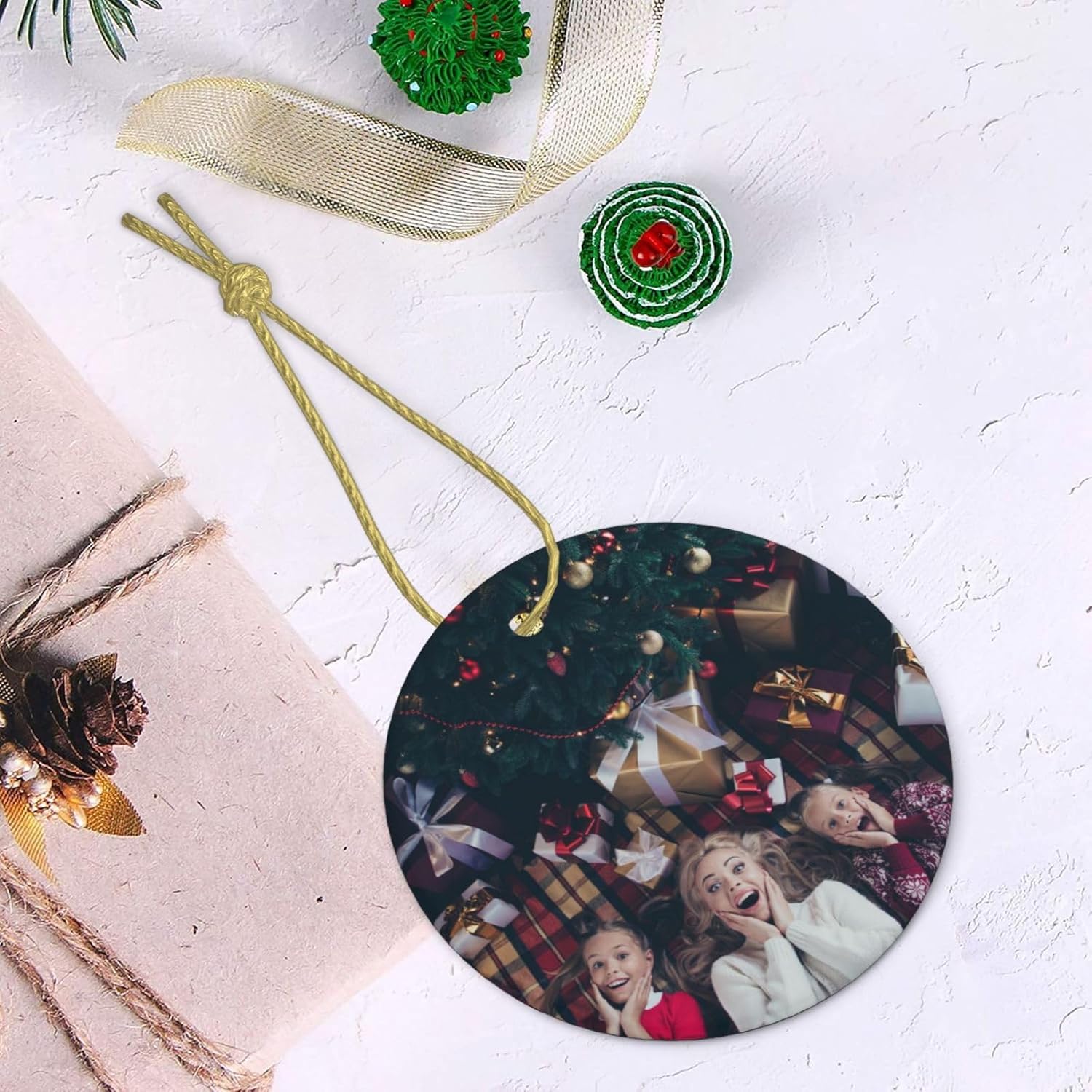 Adornos personalizados de doble cara, diseño independiente, adorno de imagen personalizado, decoración colgante de cerámica conmemorativa, regalo