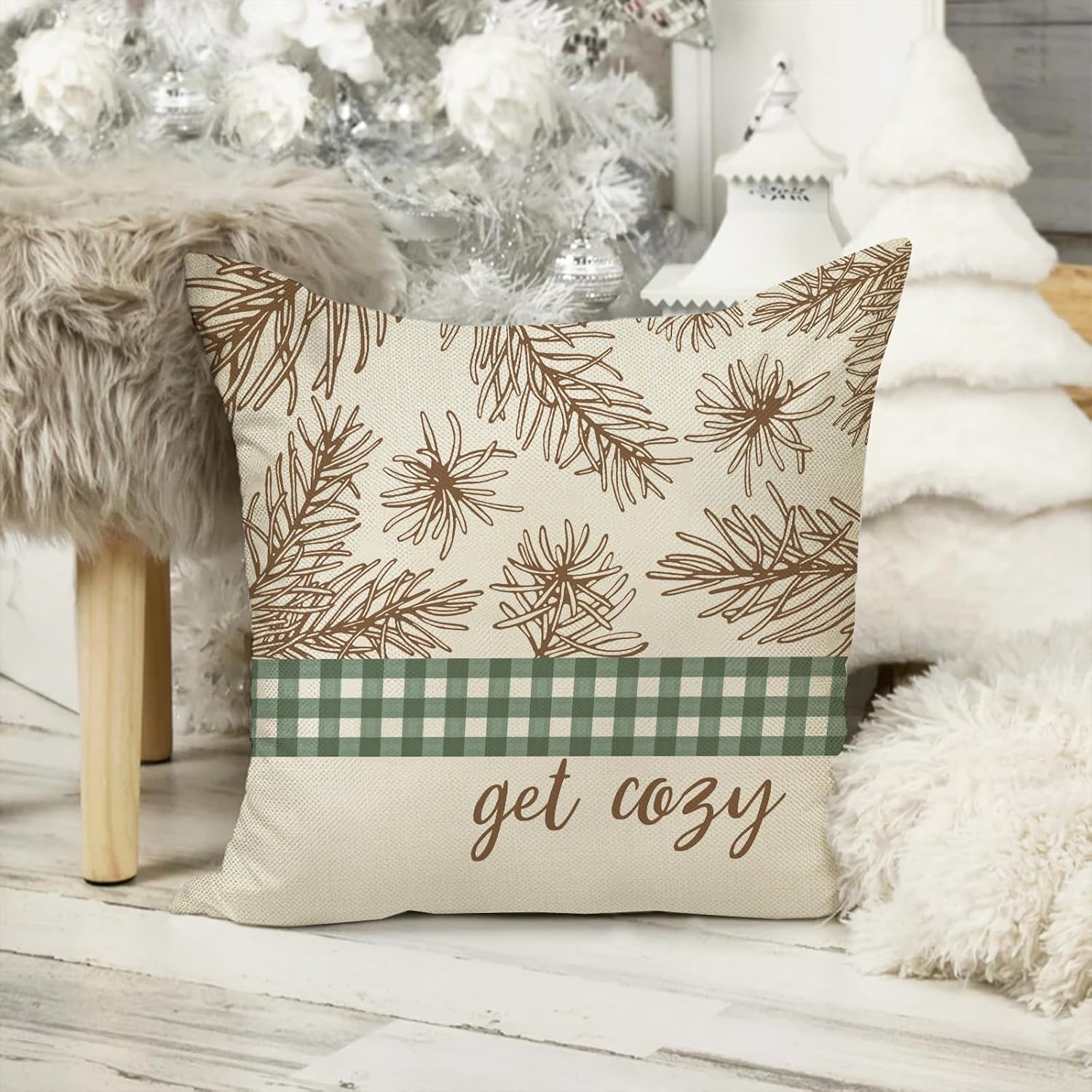 Hello Winter – Juego de 4 fundas de cojín decorativas de cono de pino de 20 x 20 pulgadas, Let It Snow con hojas de pino verde, búfalo a cuadros,