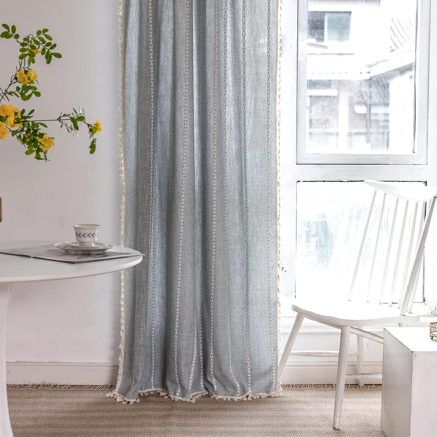 TOPSMCHER Cortinas bohemias de 84 pulgadas, cortinas de lino y algodón rústico con bordado para sala de estar, bolsillo para barra, cortinas