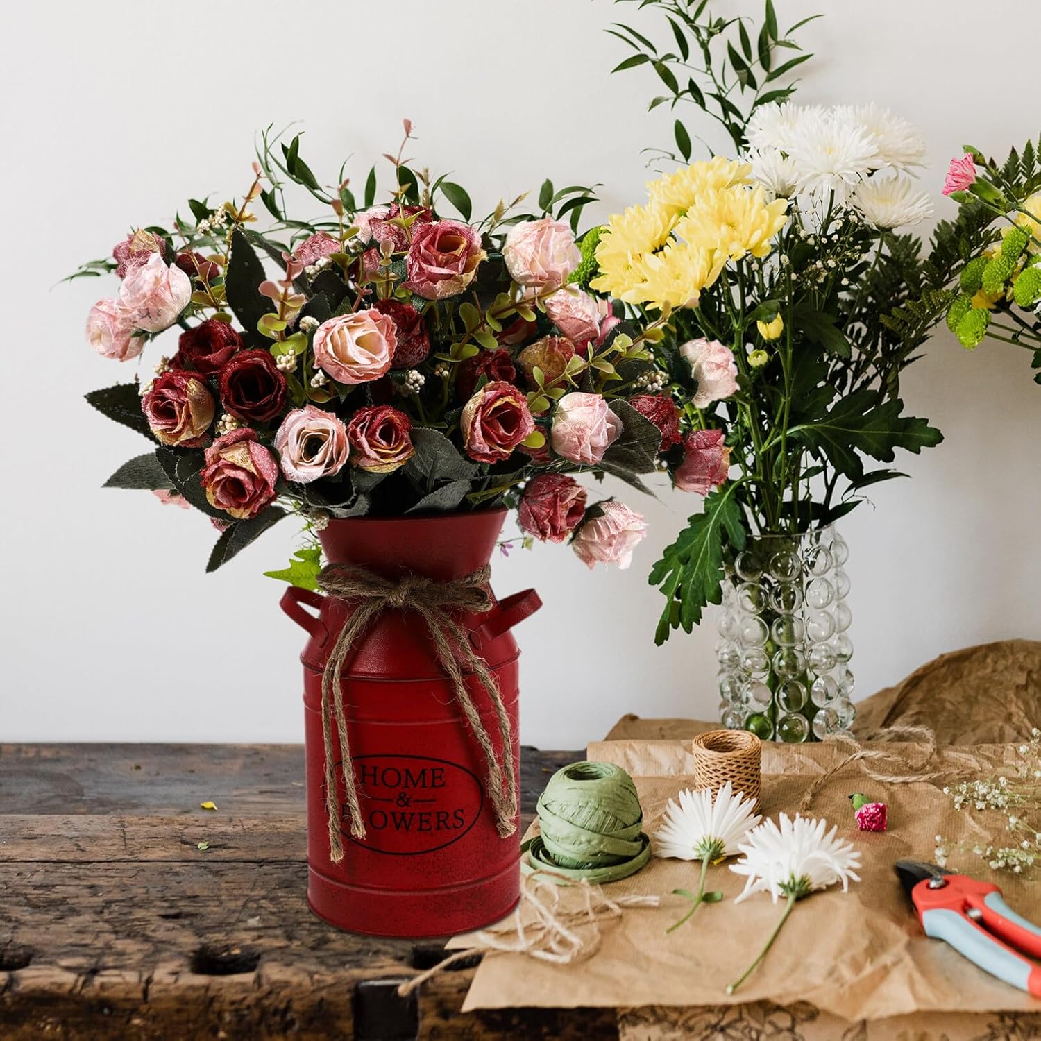 Cubo de flores de hierro con asa, maceta retro con cuerda de yute, jarrón francés vintage rojo con letra de flor para el hogar, contenedor de flores