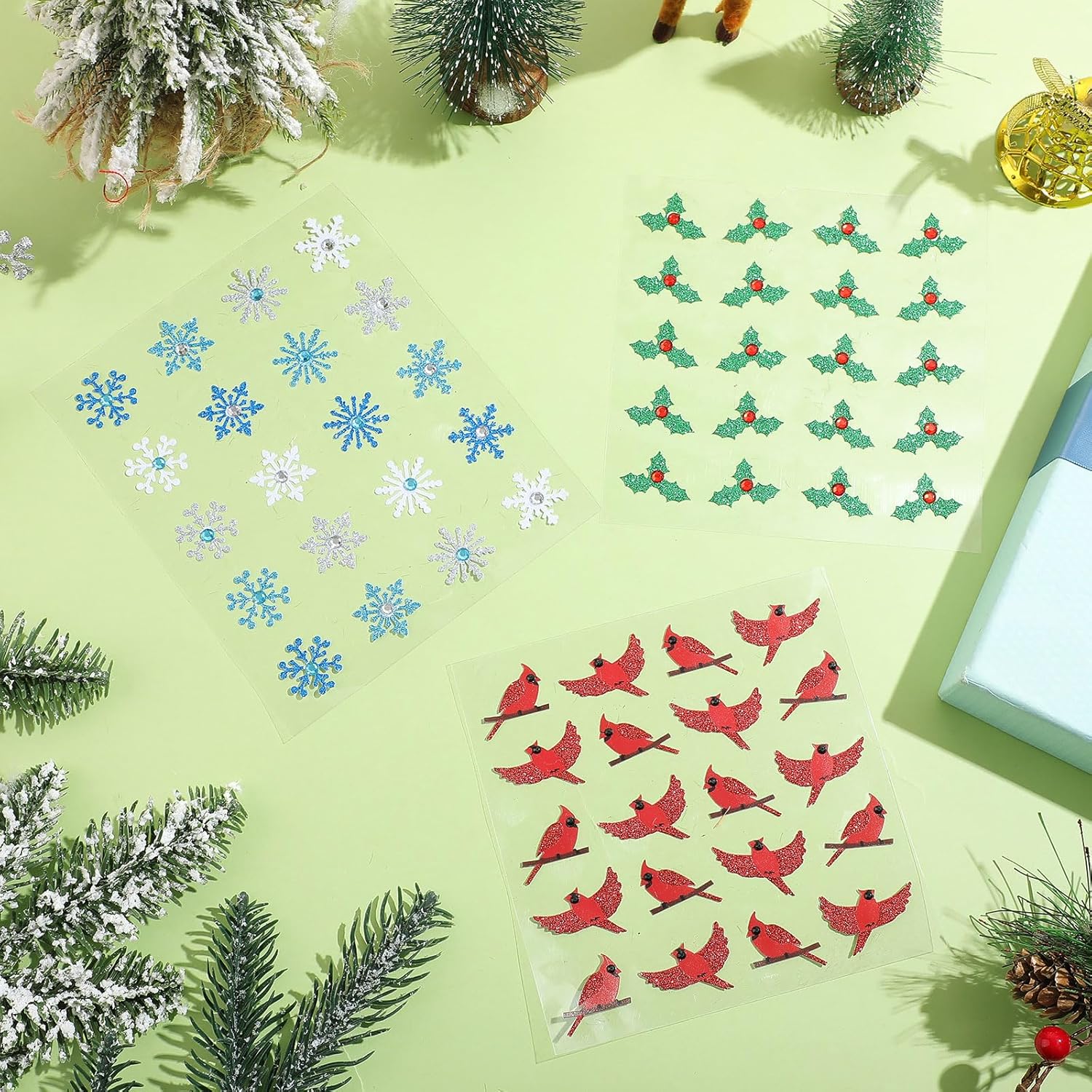 Zonon 300 calcomanías de acebo de Navidad, copos de nieve, calcomanías de purpurina dimensional de diamante 3D de Navidad, calcomanías decorativas