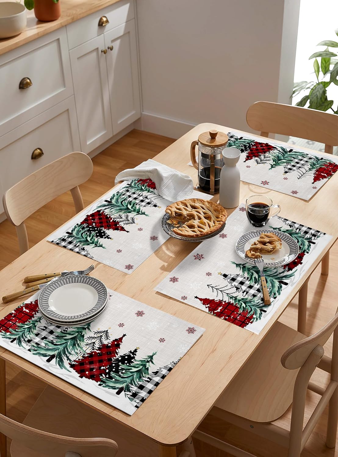 Juego de 6 manteles individuales para árbol de Navidad, antideslizantes, lavables, con diseño de árbol de granja, con copos de nieve, para mesa de