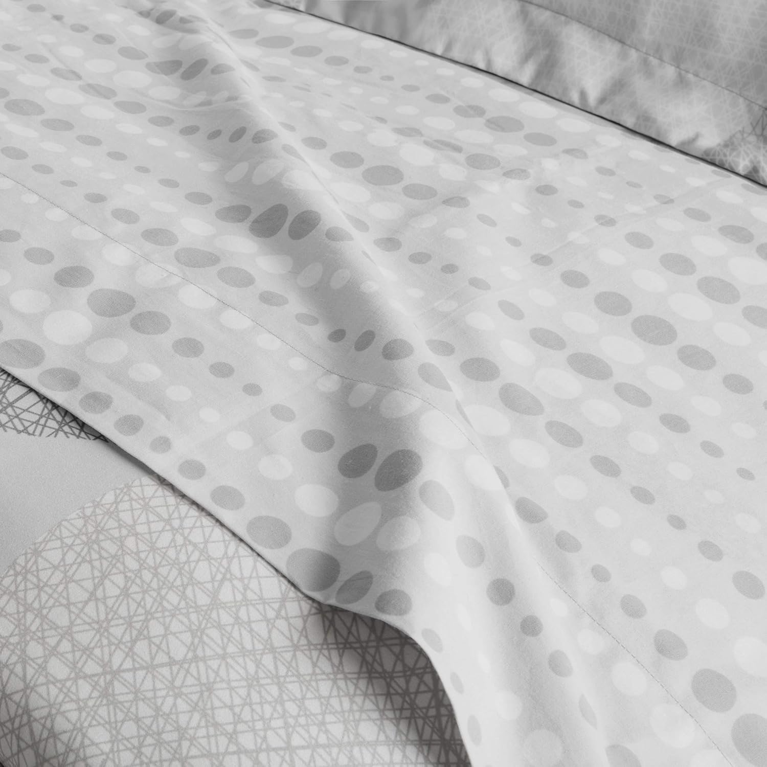 Madison Park Essentials – Juego de cama completo de 9 piezas que incluye un edredón cálido con diseño en colores vibrantes y relleno alternativo