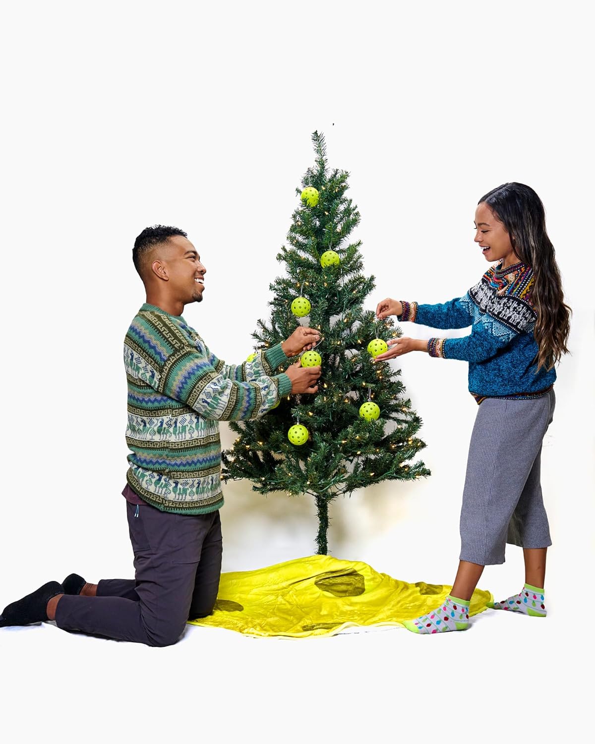 TILTECH Adorno de pickleball, adorno de Navidad de pickleball de tamaño real para árbol de Navidad, divertido regalo de pickleball, decoraciones de