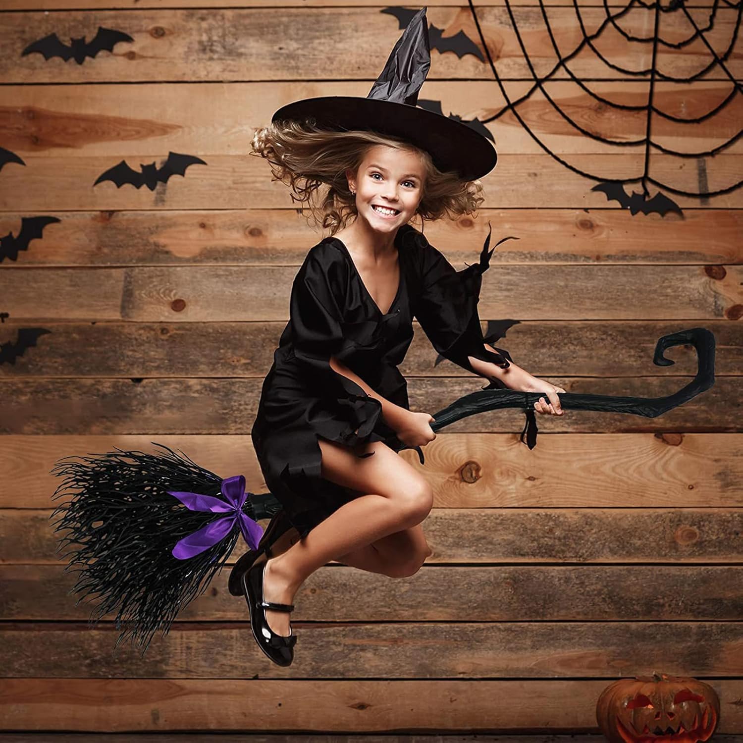 Escoba de bruja de Halloween para niños y adultos, escoba de bruja realista de paja para cosplay, escoba voladora de mago (negro, con 3 cintas de