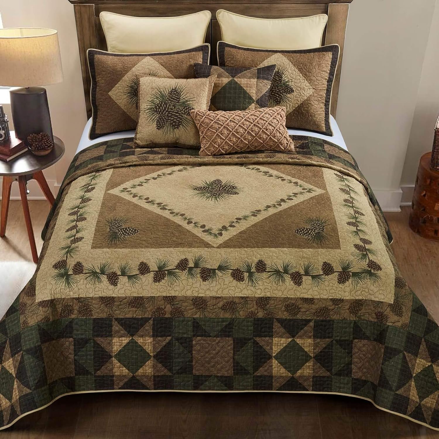 Donna Sharp Almohada decorativa de pino antiguo con diseño de cono de pino, cuadrado