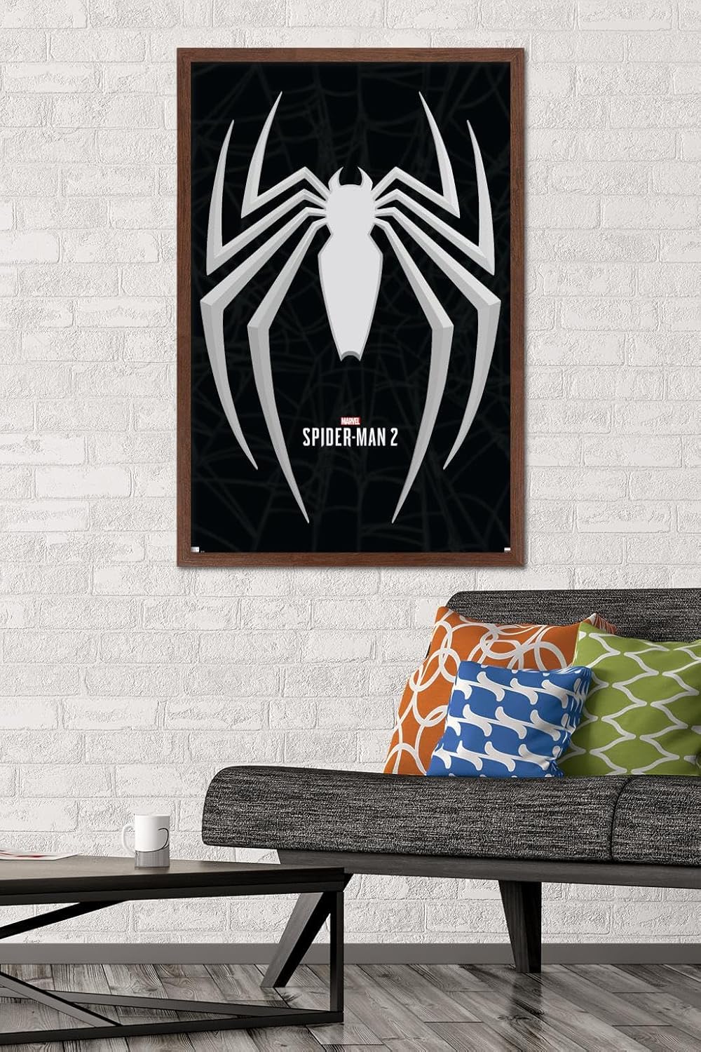 Trends International Marvel’s Spider-Man 2 – Póster de pared con icono de Peter Parker, 22.37 x 34.00 pulgadas, versión enmarcada de caoba