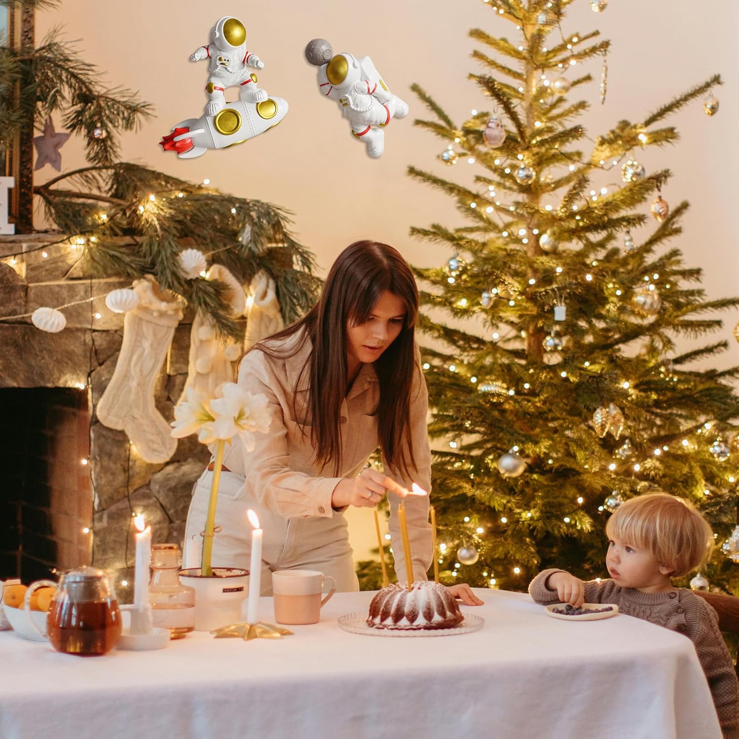 Juego de 2 esculturas de pared de astronautas, decoración moderna para el hogar, decoración de pared para sala de estar, dormitorio, decoración de