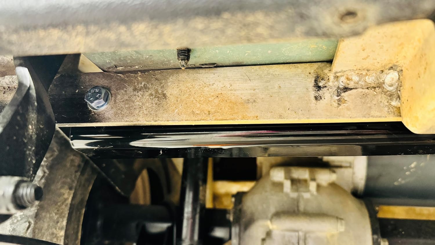 Huskey – Enganche de remolque resistente para carros de golf Club Car DS 1981+  Montaje en chasis trasero (no reposapiés del asiento trasero)