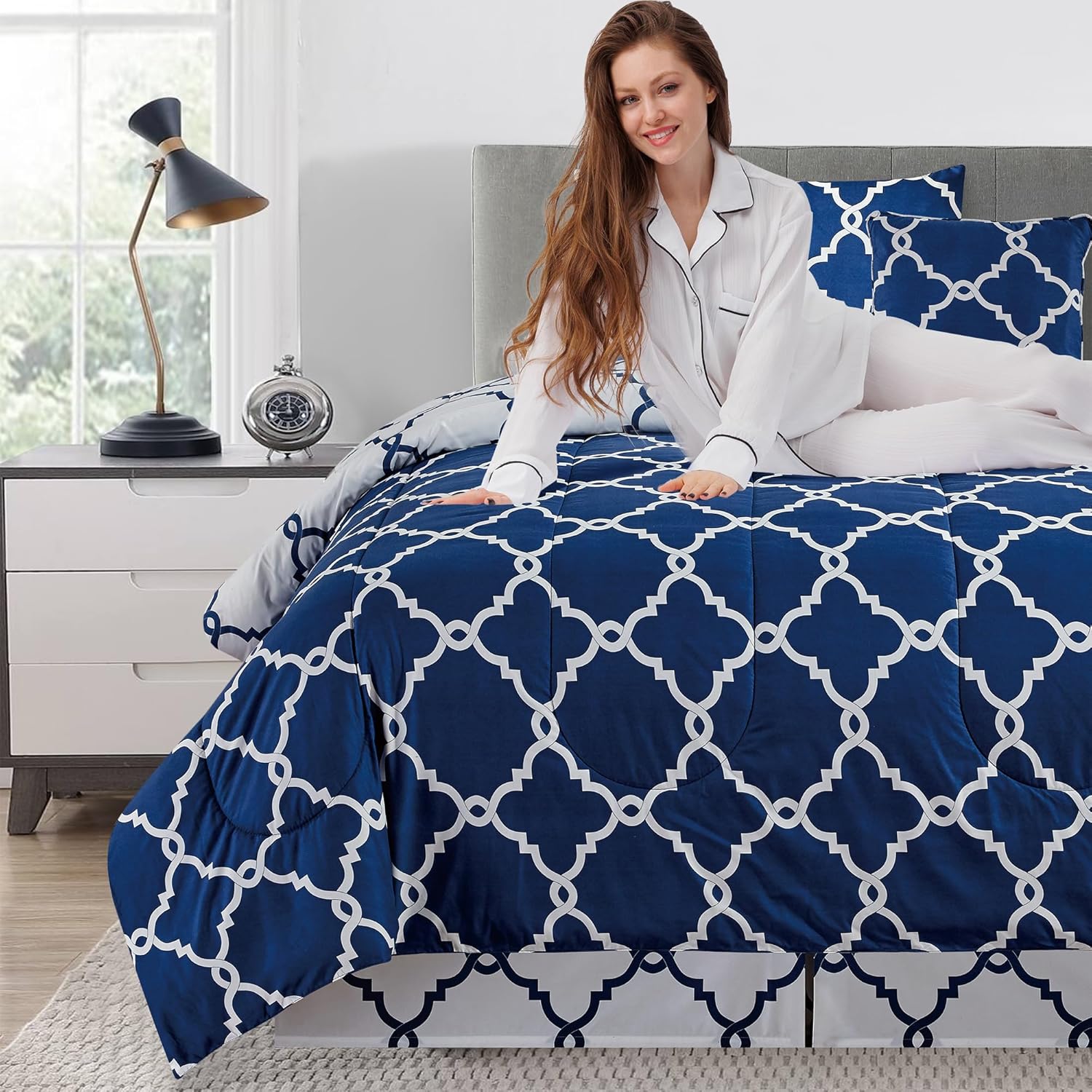 LDC LUX DECOR COLLECTION Juego de edredón de 4 piezas tamaño individual, juego de ropa de cama reversible con estampado, cama Queen en bolsa, 1