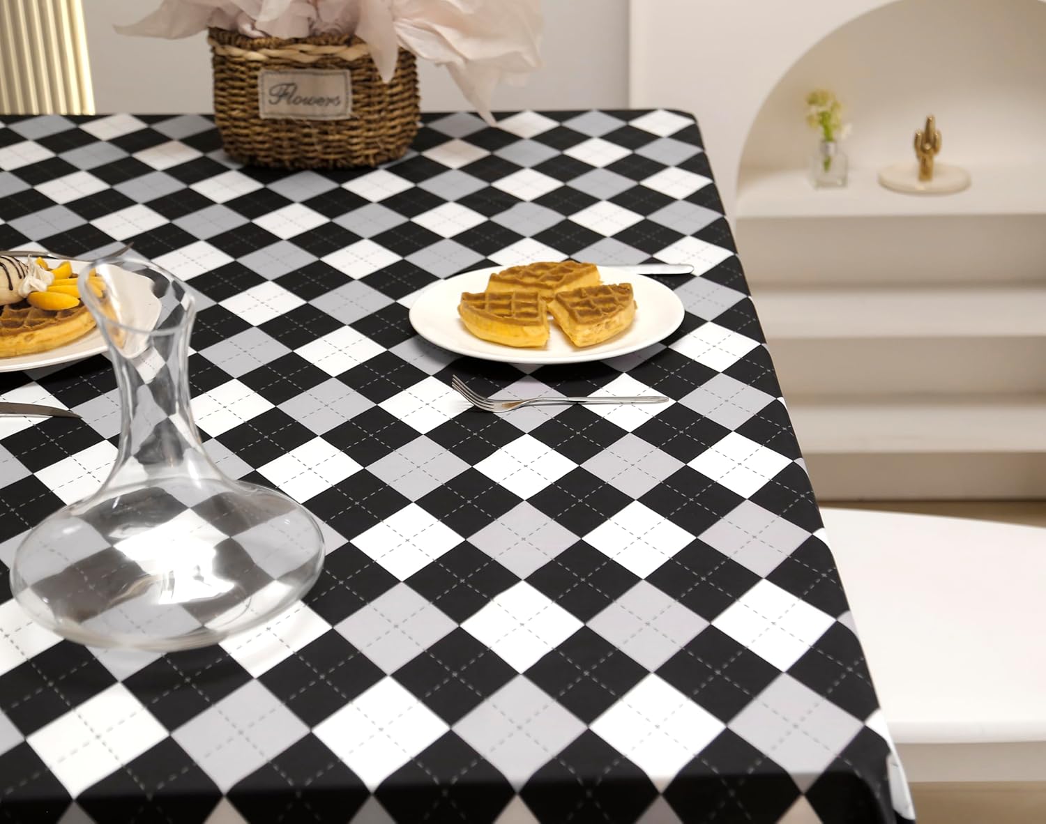 Tablecloth Black Checker Style for Party Festivals, 60×84 Plaid Table Cloth, Decorative Rectangle Table Cover, Waterproof Fabric for Picnic Indoor
