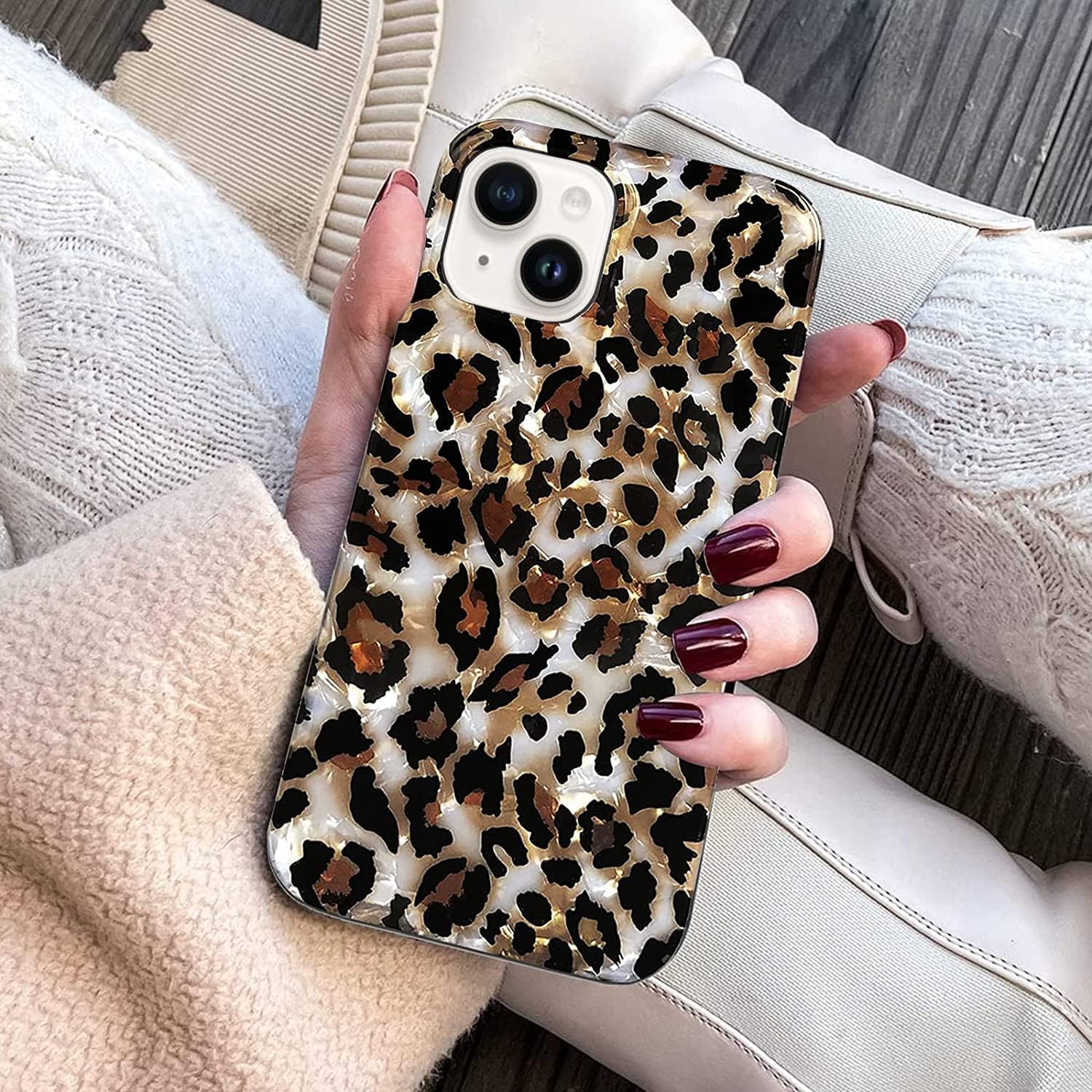 J.west Funda compatible con iPhone 15 de 6.1 pulgadas, funda de lujo translúcida translúcida con estampado de leopardo y guepardo, diseño nacarado,
