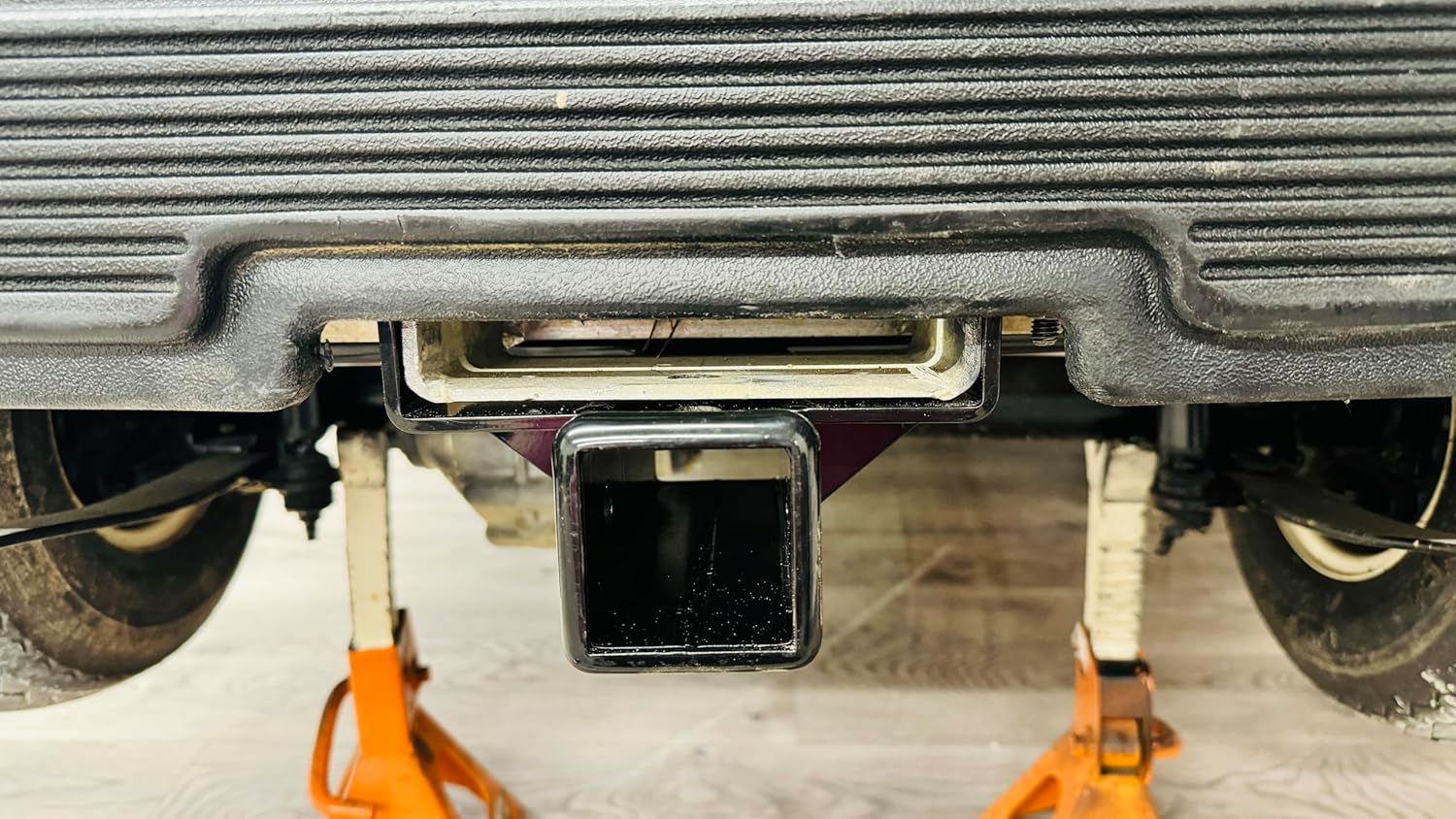 Huskey – Enganche de remolque resistente para carros de golf Club Car DS 1981+  Montaje en chasis trasero (no reposapiés del asiento trasero)