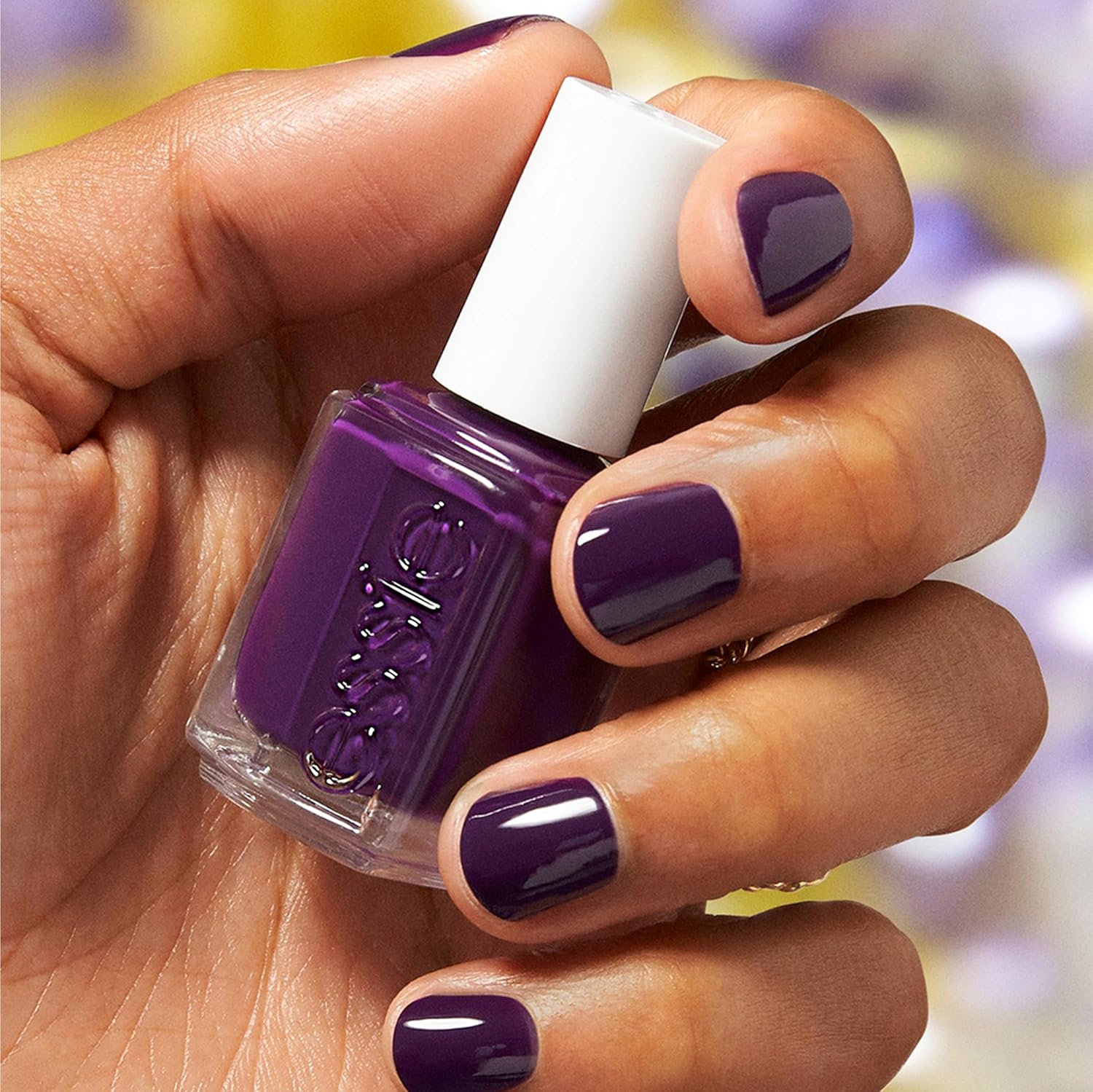 essie – Esmalte de uñas con calidad de centro de manicura, vegano, otoño de 2023, morado oscuro, Underground Ball, 0.46 onzas líquidas