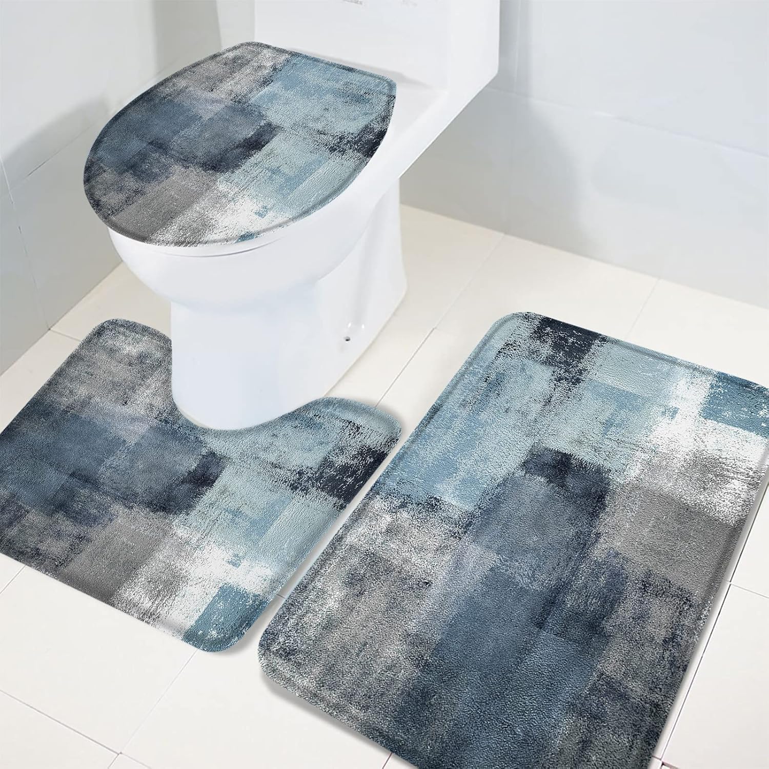 Queenker Juego de 3 alfombras de baño color azul polvoriento, funda para asiento de inodoro, alfombra de contorno, tapete de pedestal y cubierta