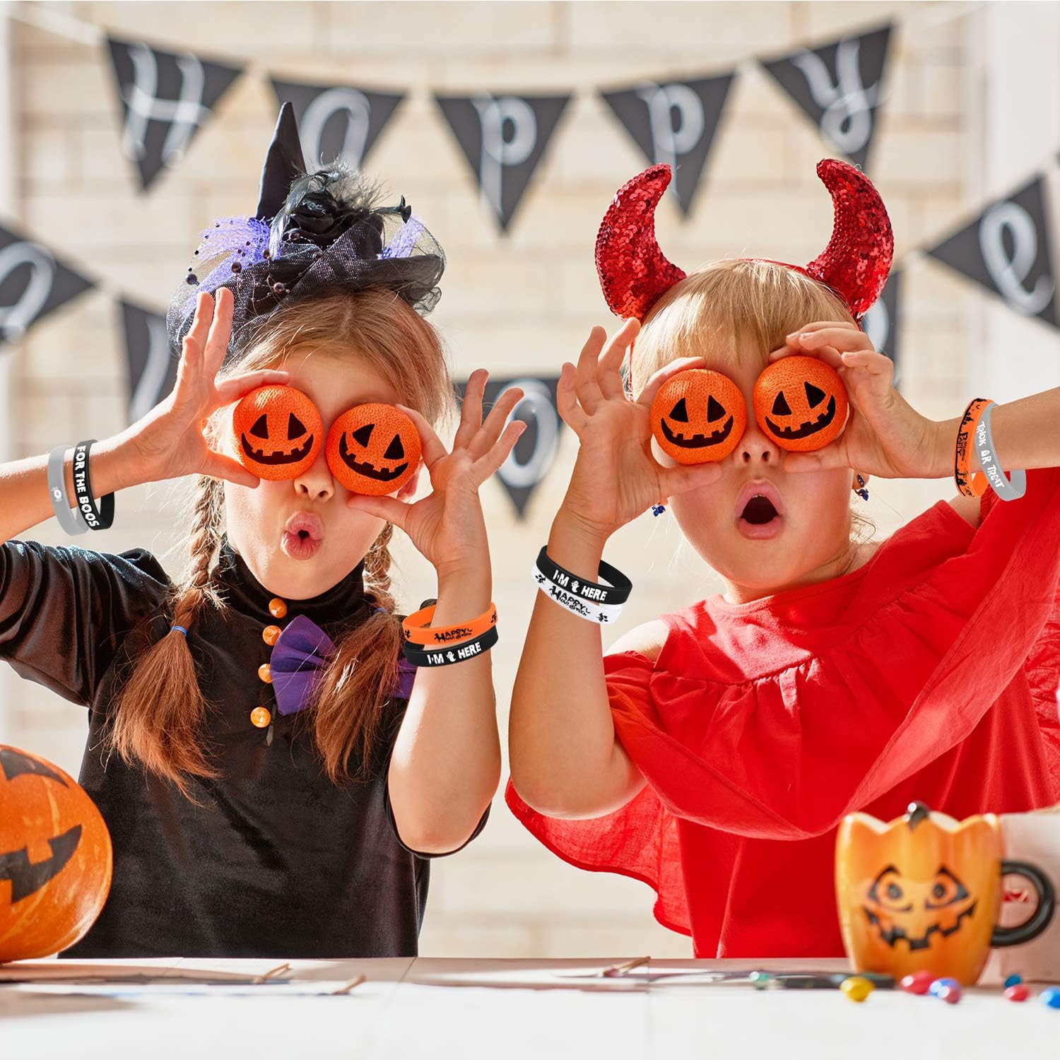 FEPITO 70 paquetes de pulseras de silicona para Halloween, 7 patrones clásicos de Halloween, pulseras de goma