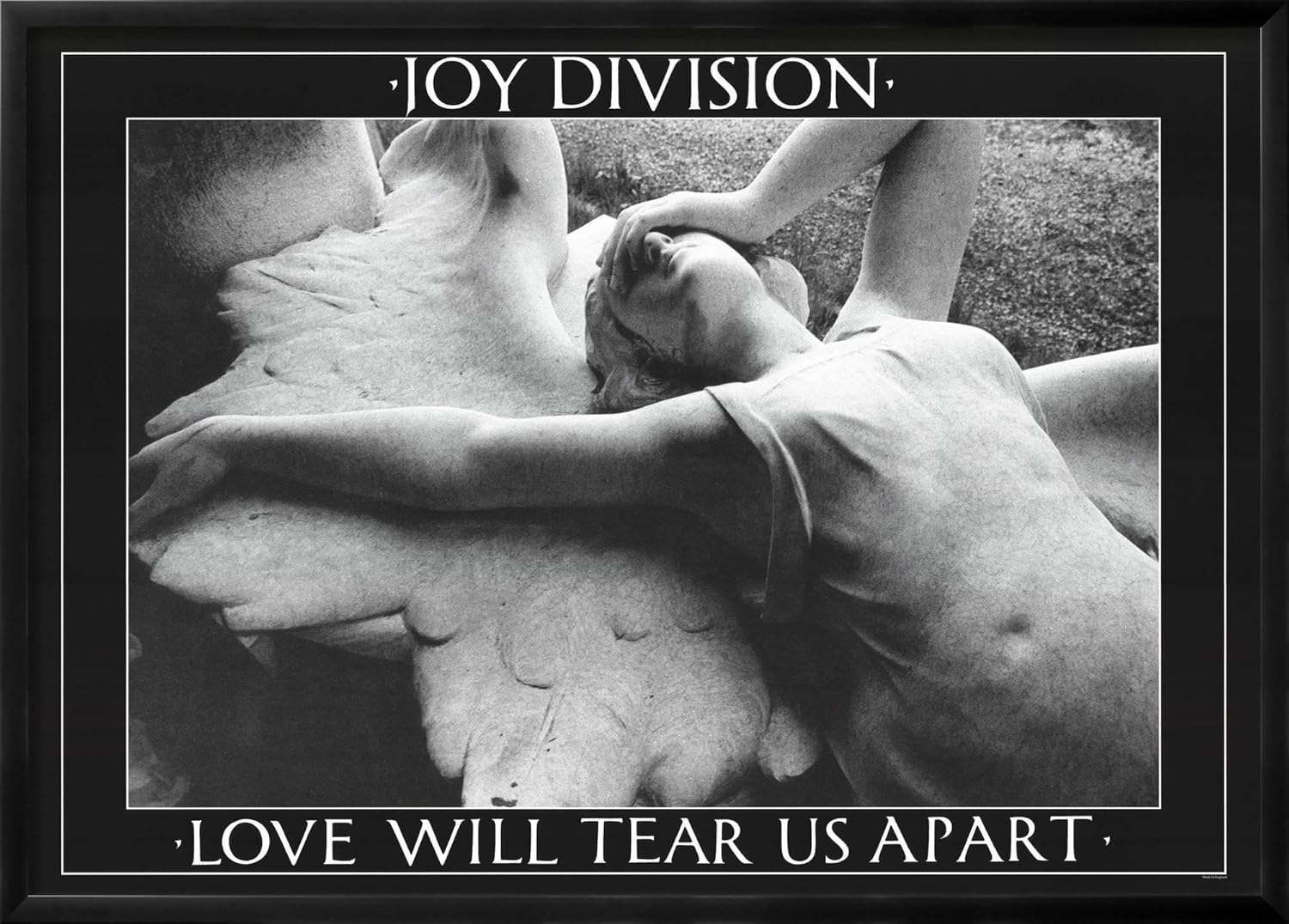 AllPosters Póster musical para pared, diseño de Joy Division (Love Will Tear Us Apart), marco negro, 33 x 22 pulgadas