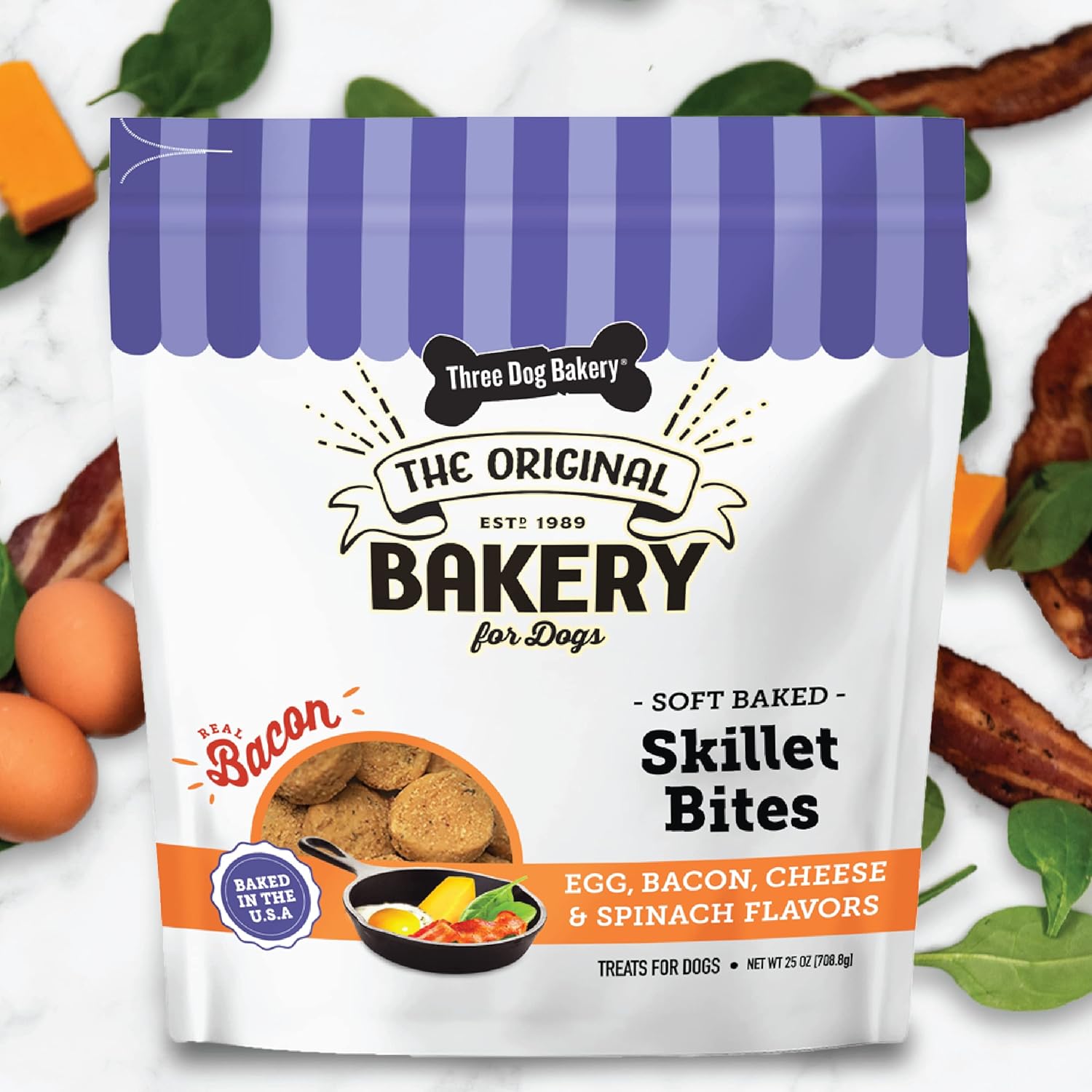 Three Dog Bakery Bocadillos de sartén con huevos, tocino, queso y espinacas, golosinas prémium para perros horneadas suaves, bolsa de 36 onzas,
