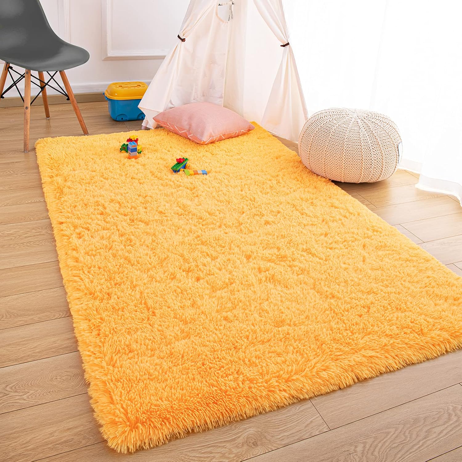 Ompaa Alfombra de área esponjosa, súper suave, peluda, de pelo largo, para decoración de dormitorio, sala de estar 5 x 8 pies, color anaranjado