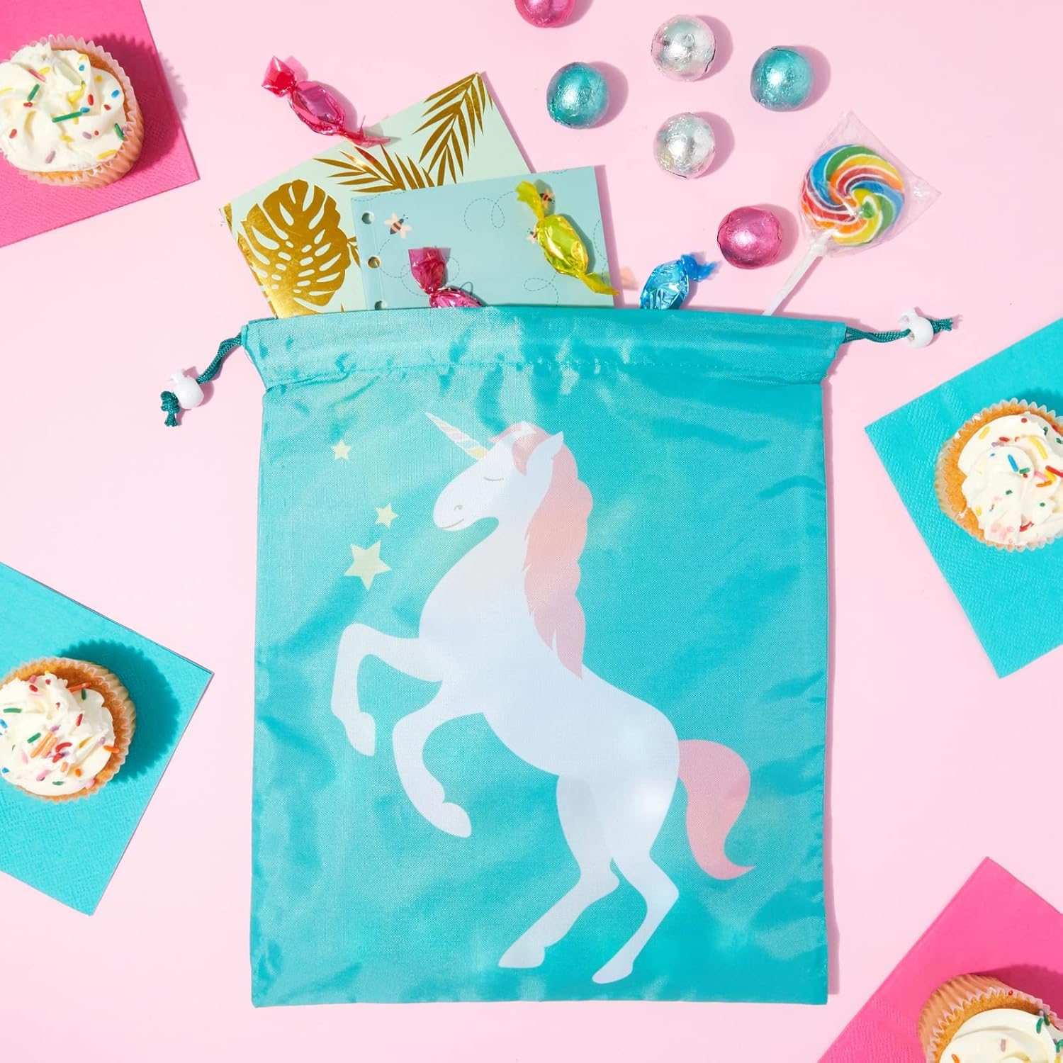 BLUE PANDA Paquete de 15 bolsas con cordón para fiestas temáticas de animales para cumpleaños de niños, 5 diseños (10 x 12 pulgadas)