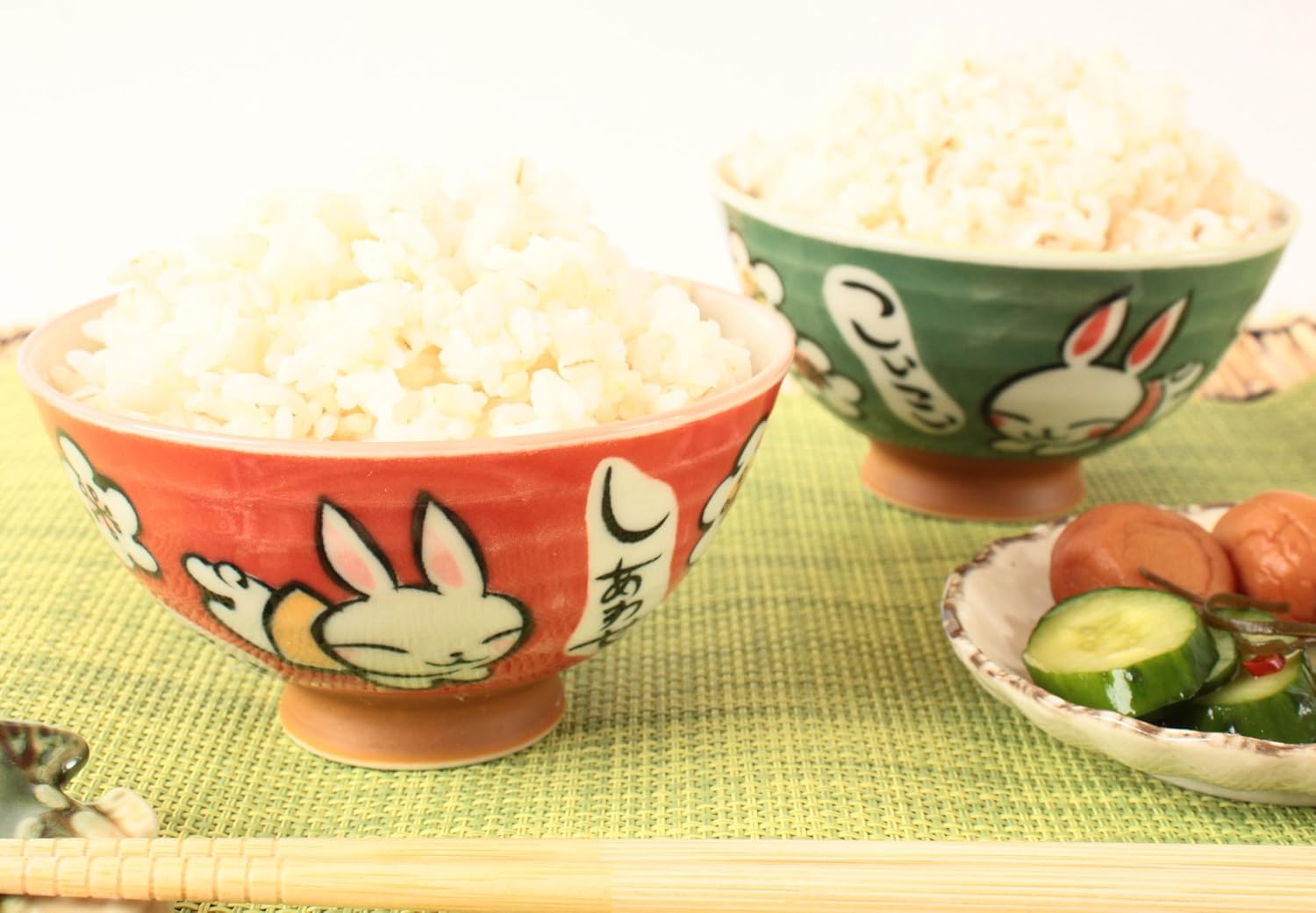 Mino ware Cerámica Japonesa Par Arroz Tazón Happy Rabbit Verde y Rojo Hecho en Japón (Importación de Japón) MIG009