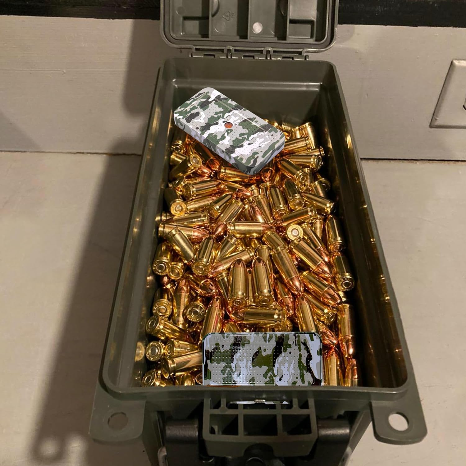 Wisesorb Deshumidificador seguro para pistola de 3.53 onzas, paquete de 20 paquetes de gel de sílice reutilizables con patrón de camuflaje,