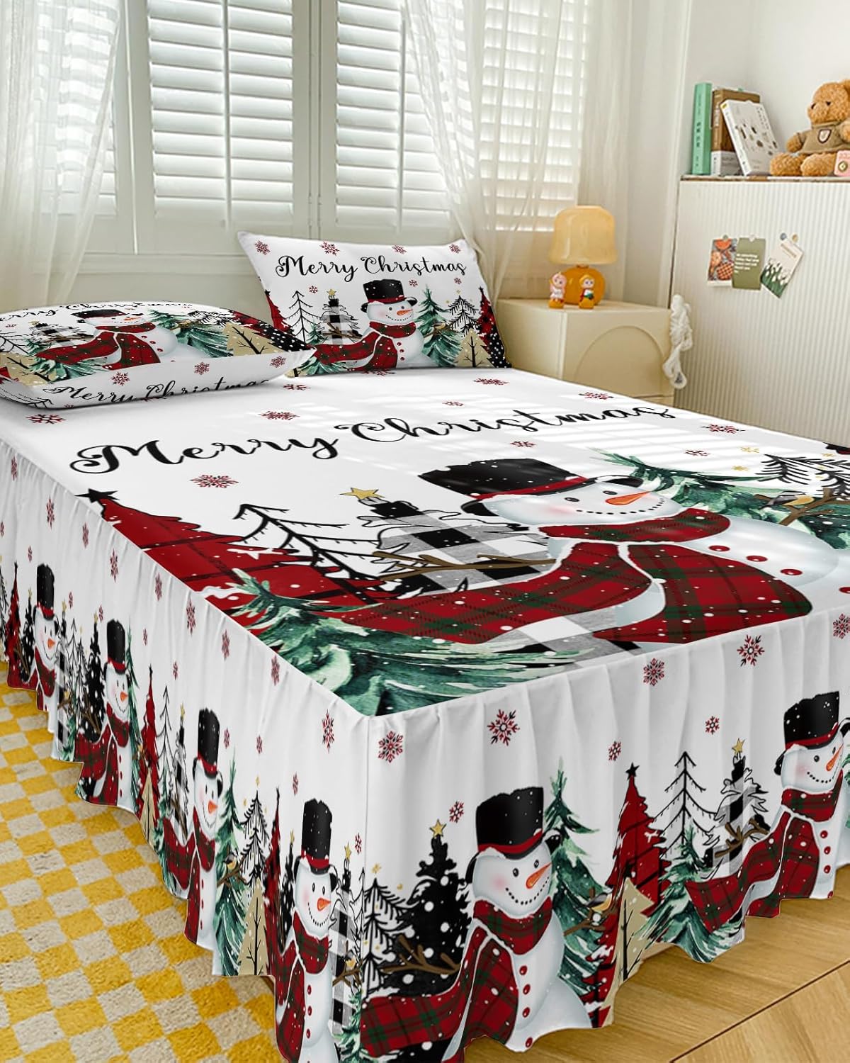 Juego de sábanas de falda de cama de Navidad, 1 sábana y 2 fundas de almohada, falda de cama tamaño matrimonial de 18 pulgadas de caída, muñeco de