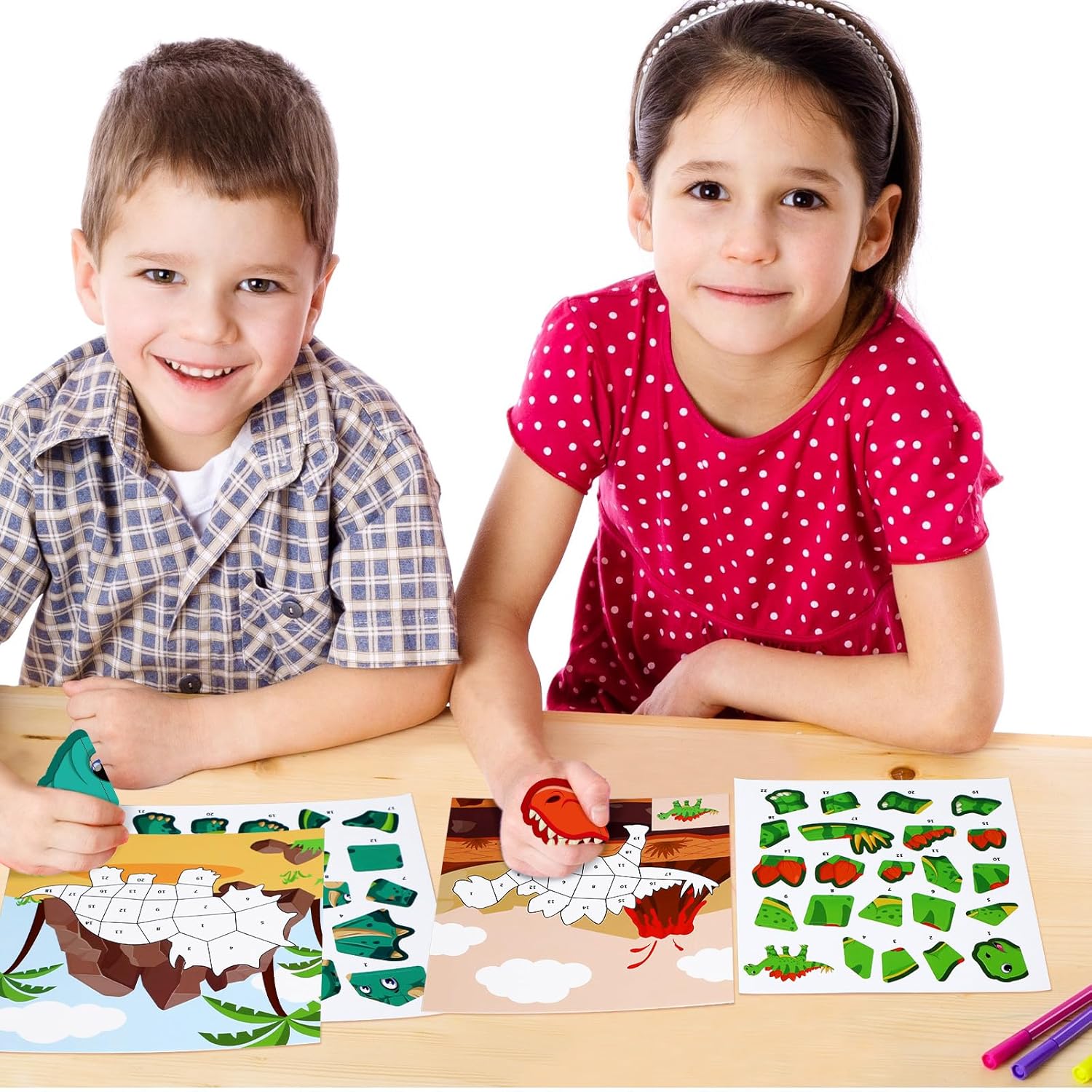 Gueevin Juego de 48 calcomanías de dinosaurios para niños, haz tus propias calcomanías de dinosaurios de 4 a 8 años, libros de pintura de