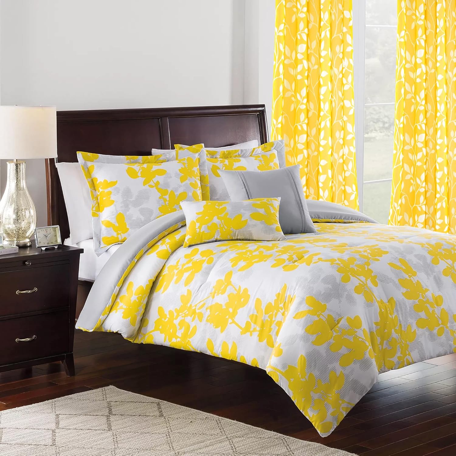 XTMYI Cortinas amarillas de 108 pulgadas de largo para sala de estar, juego de 2 paneles de hojas transparentes con estampado floral, cortinas