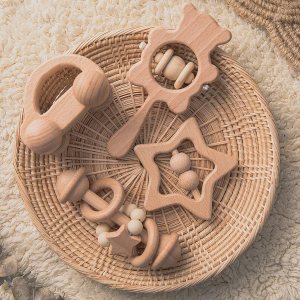 Juego de juguetes de madera para bebés – Juego de sonajeros de madera 4 juguetes de madera hechos a mano Juguetes de madera para bebés de más de Juego de juguetes de madera para bebés – Juego de sonajeros de madera 4 juguetes de madera hechos a mano Juguetes de madera para bebés de más de
