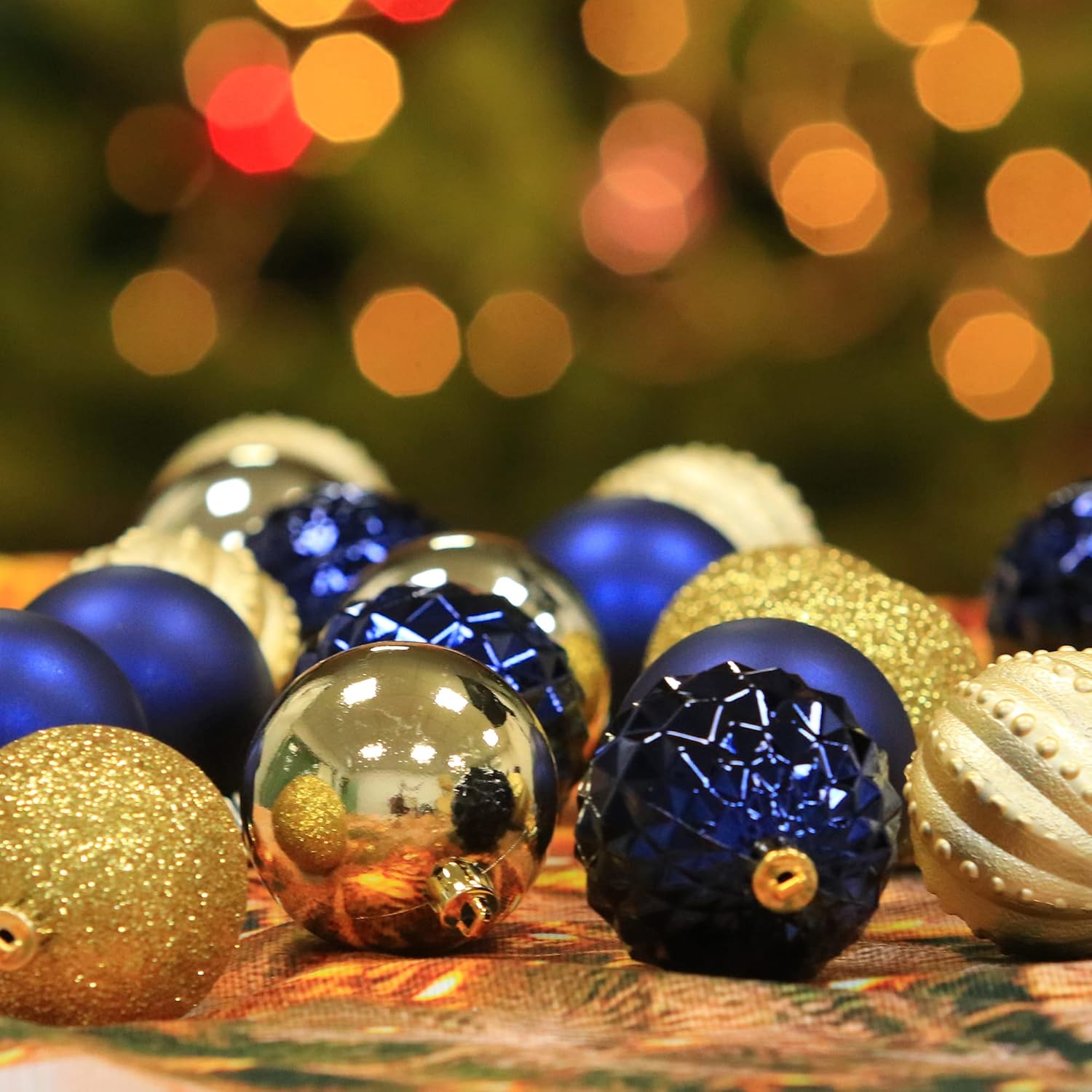 45 adornos de bola de Navidad de 2.36 pulgadas (2.362 in), bolas de plástico inastillables para árboles de Navidad, festivales, fiestas en casa y