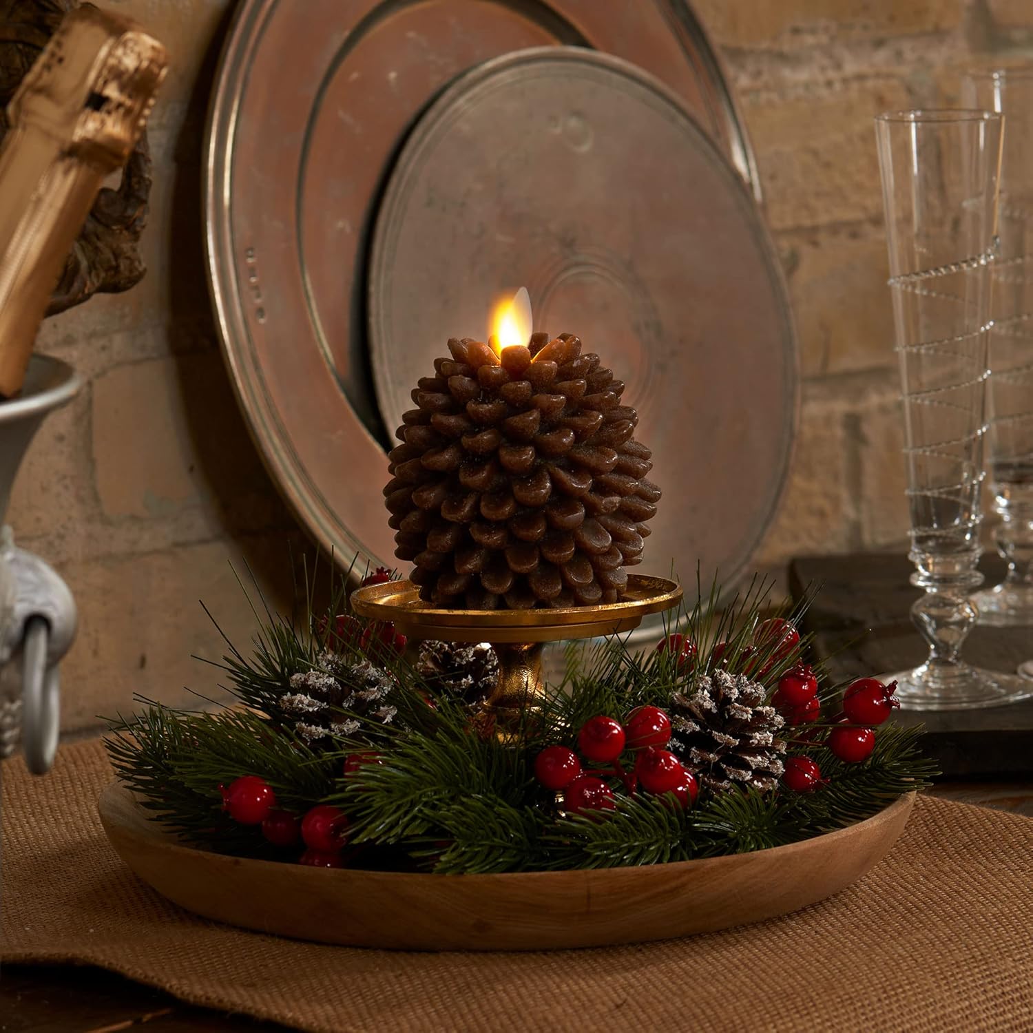 Luminara Pinecone – Velas sin llama, con acabado marrón tiza, figuras de cono de pino, velas LED sin perfume, funcionan con pilas, con temporizador,