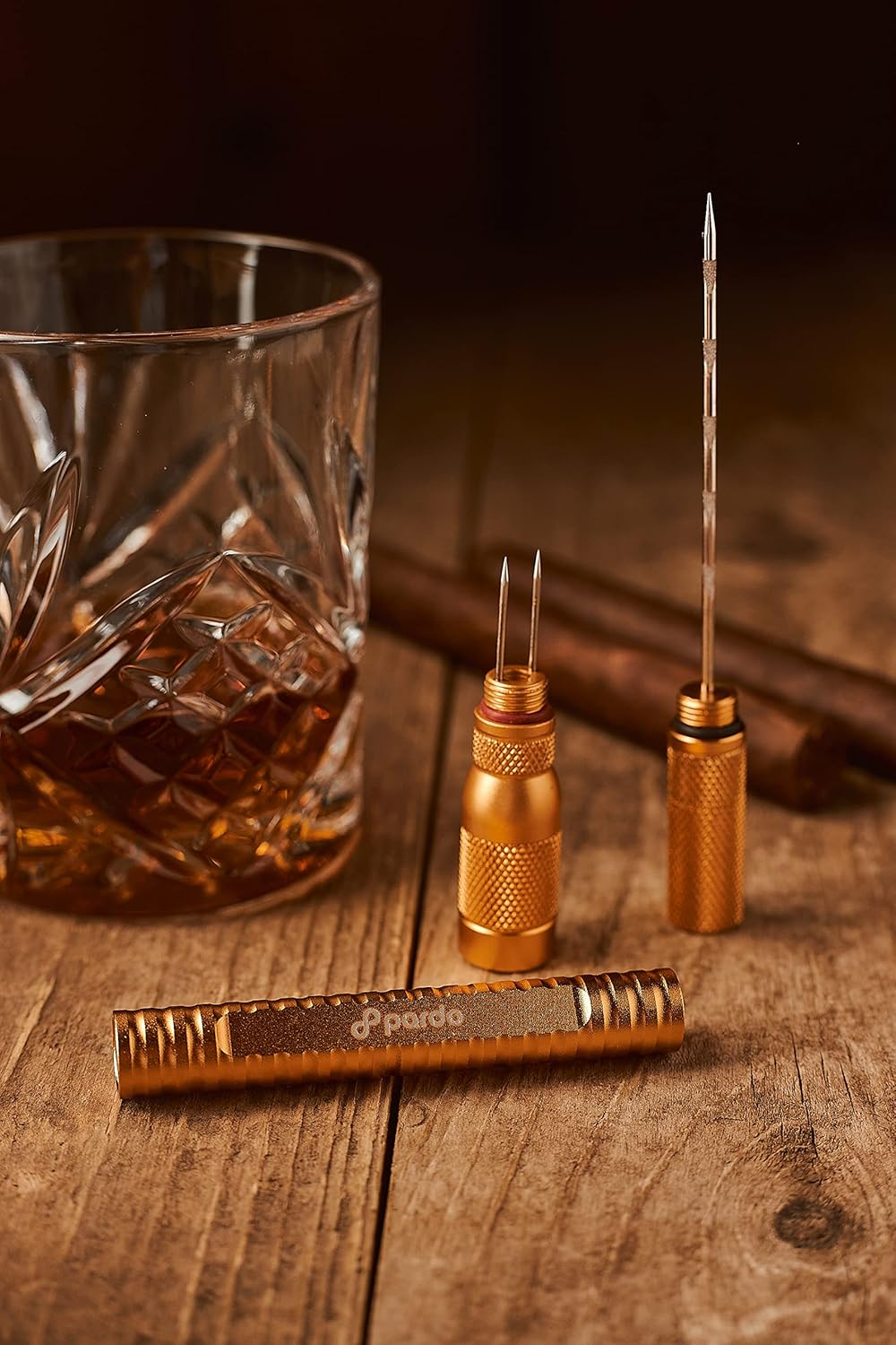Pardo Cigar Multiherramienta 4 en 1, punzón de cigarros de doble tamaño con potenciador de drenaje de cigarros y punta doble, cortador de puros
