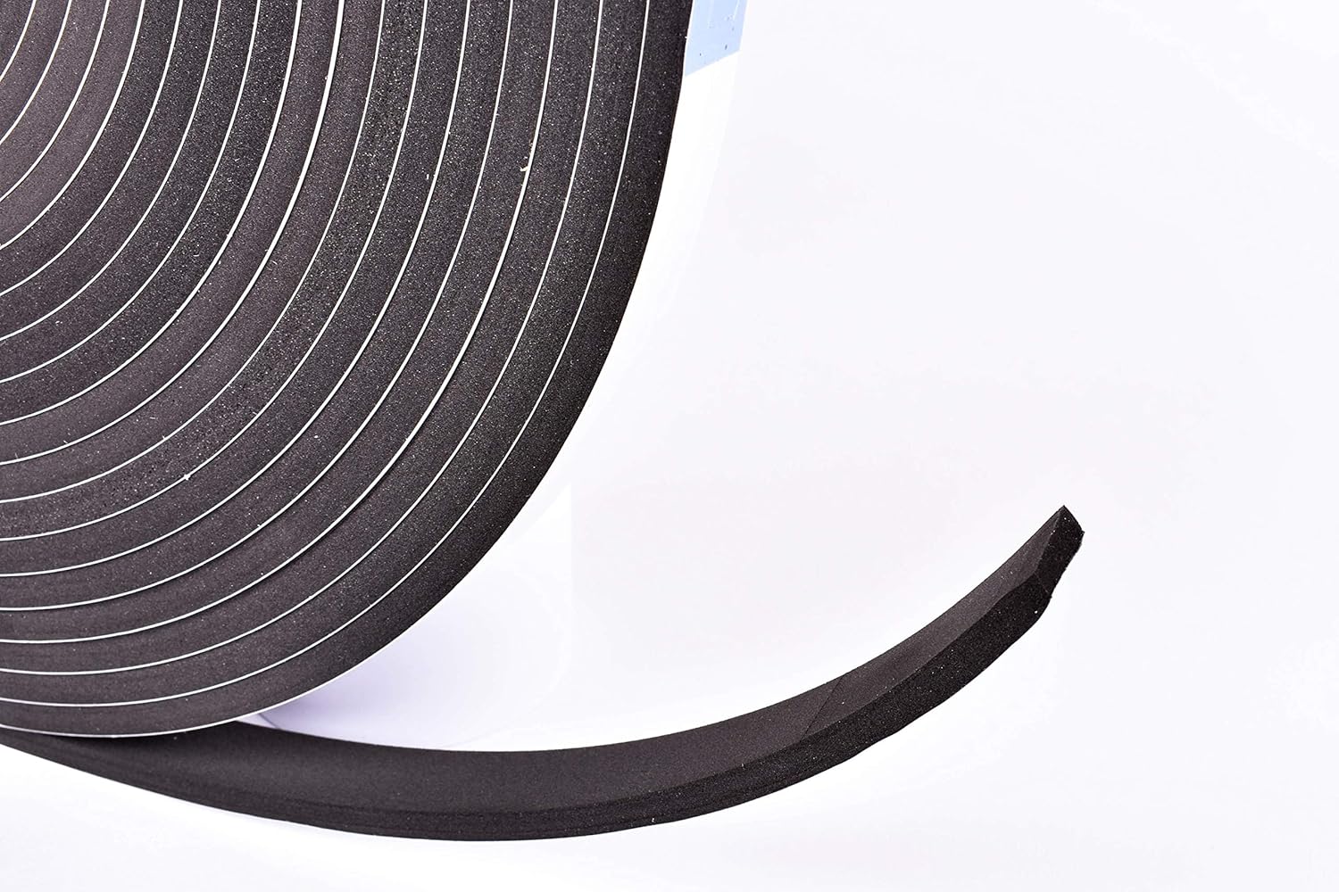 Esponja de neopreno pelado con adhesivo 58 pulgadas de ancho x 14 pulgadas de grosor x 37.5 pies de largo