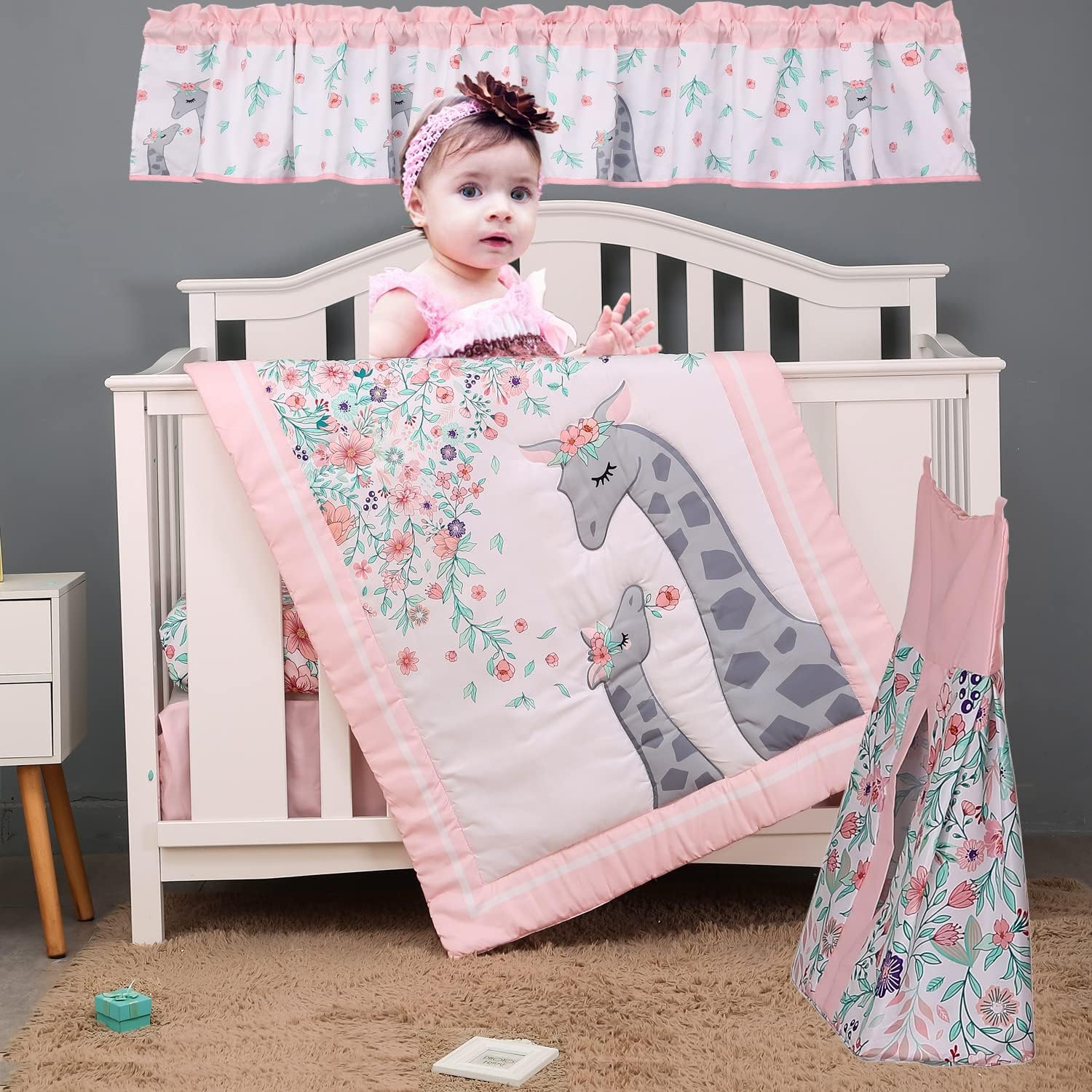 Juego de ropa de cama de cuna de jirafa rosa para niñas, juego de ropa de cama de cuna de jirafa floral incluye colchasábana bajera, falda, cenefa
